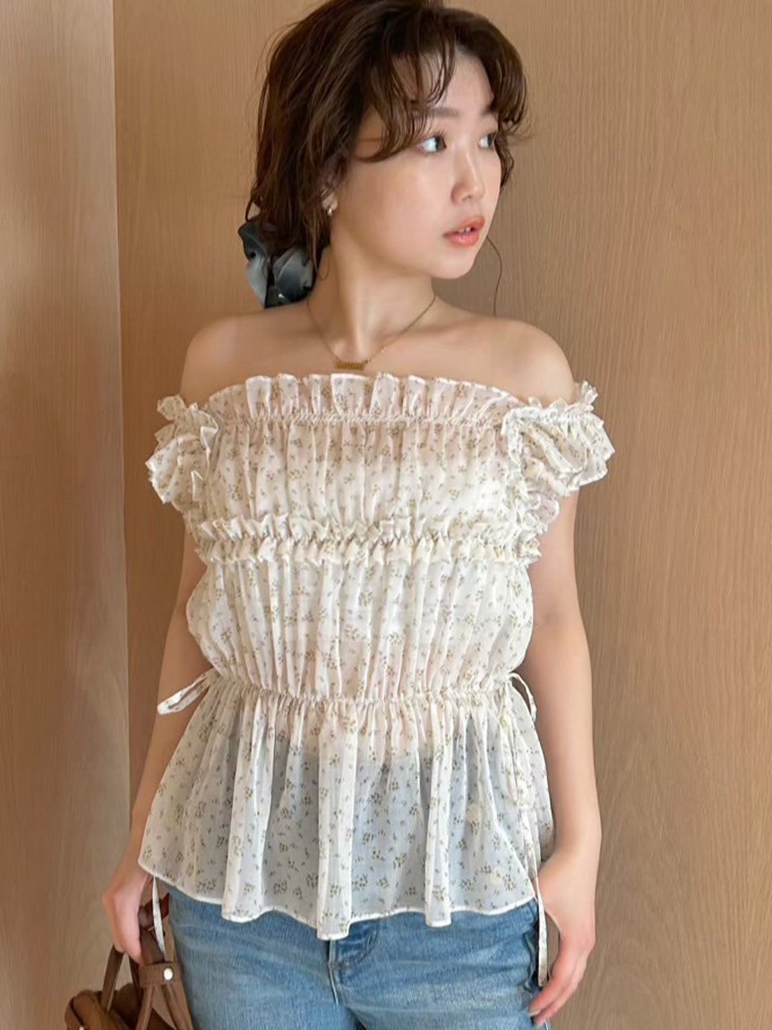 【リリーブラウン/Lily Brown】の【WEB限定カラー】シャーリングフリルブラウス インテリア・キッズ・メンズ・レディースファッション・服の通販 founy(ファニー) 　ファッション　Fashion　レディースファッション　WOMEN　トップス・カットソー　Tops/Tshirt　シャツ/ブラウス　Shirts/Blouses　FLOWER[936]|ID: prp329100004542612 ipo3291000000032294609