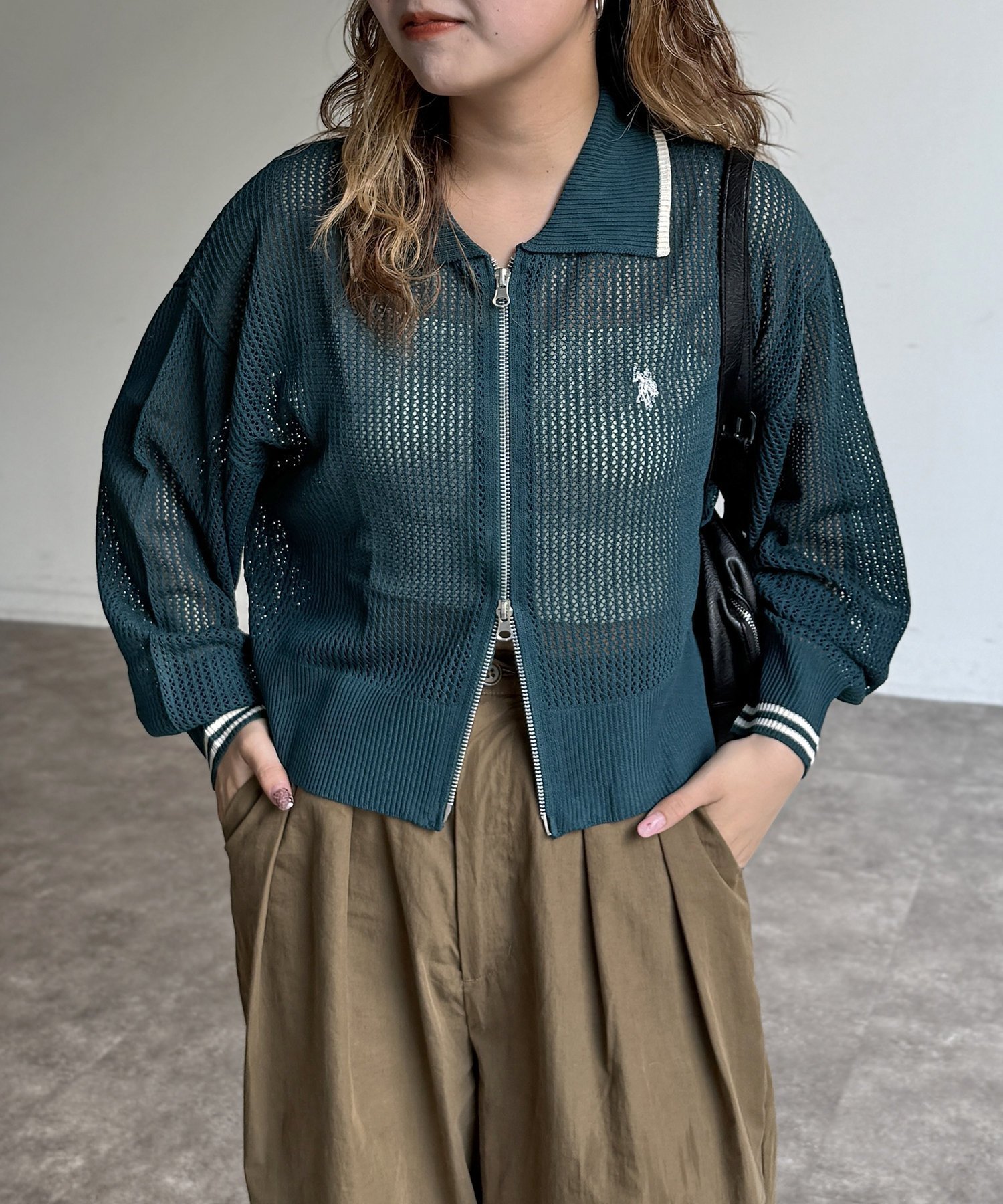 【シーピーシーエム/CPCM】の【U.S. POLO ASSN.】襟付きメッシュカーディガン インテリア・キッズ・メンズ・レディースファッション・服の通販 founy(ファニー) 　ファッション　Fashion　レディースファッション　WOMEN　トップス・カットソー　Tops/Tshirt　カーディガン　Cardigans　イタリア　Italy　腕時計　Watch　カーディガン　Cardigan　キャミソール　Camisole　コレクション　Collection　タンク　Tank　デニム　Denim　トレンド　Trend　メッシュ　Mesh　メンズ　Mens　おすすめ　Recommend　夏　Summer　エレガント 上品　Elegant　グリーン|ID: prp329100004542652 ipo3291000000032252717