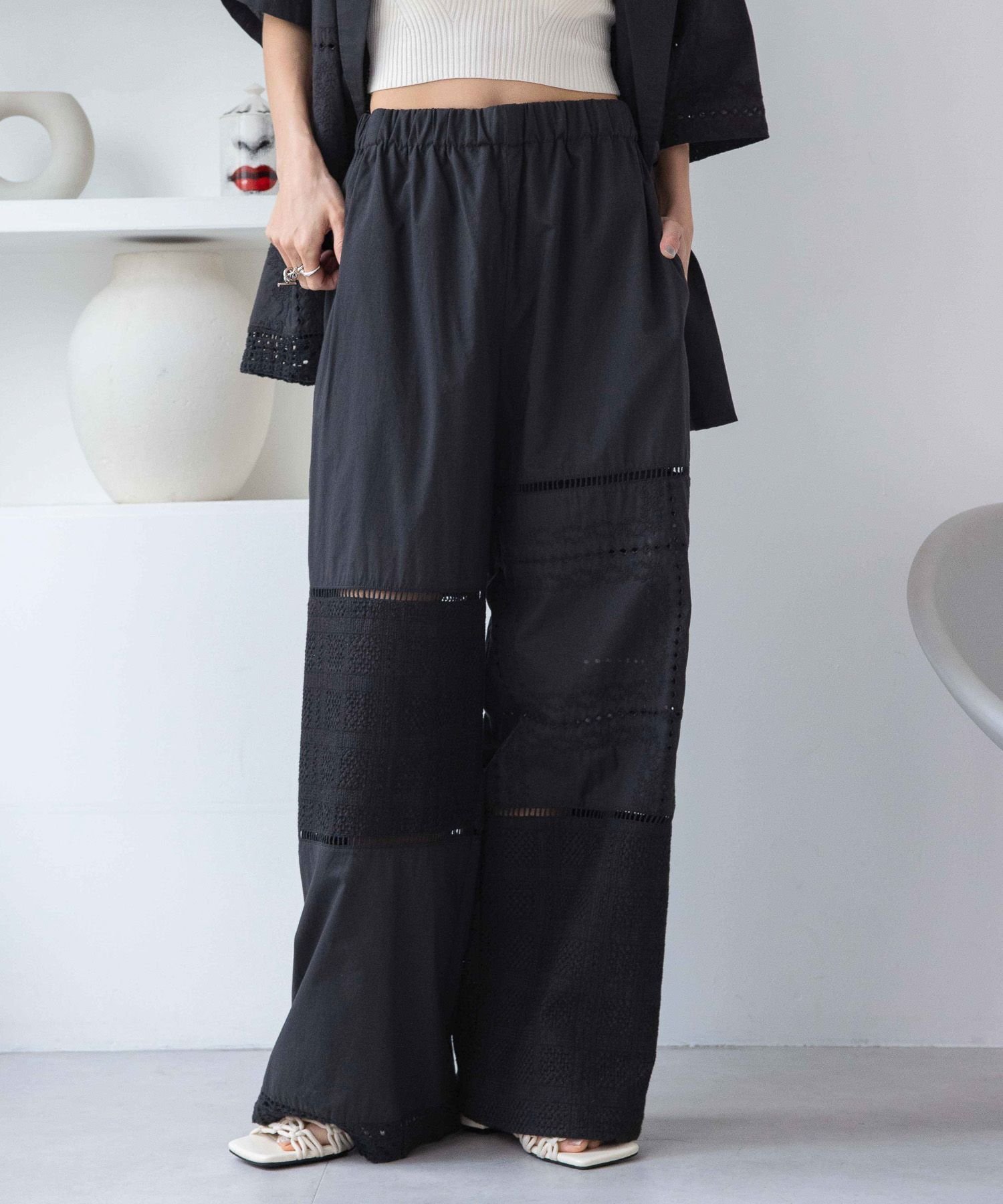 【ジーナシス/JEANASiS】のパッチワークレースパンツ 人気、トレンドファッション・服の通販 founy(ファニー) 　ファッション　Fashion　レディースファッション　Fashion for Women　パンツ　Pants & Trousers　おすすめ　Recommended / Our Picks　カットソー　Cut and Sewn Top　ジャケット　Jacket, Outerwear　ストレート　Straight, Straight Cut　セットアップ　Set-Up, Coordinated Outfit　デニム　Denim, Jeans Material　トレンド　Trend, Trending Now　パッチワーク　Patchwork, Mixed Fabric　レース　Lace, Lace Fabric　ワイド　Wide, Wide Fit　 other-1|ID: prp329100004543116 ipo3291000000032734544