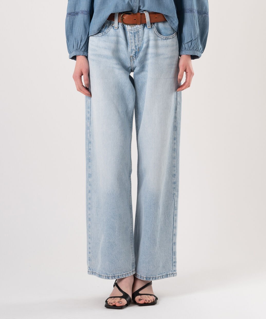 【リーバイス/Levis】のSUPERLOW ルーズ ジーンズ ライトインディゴ 人気、トレンドファッション・服の通販 founy(ファニー) 　ファッション　Fashion　レディースファッション　WOMEN　ジーンズ　Jeans　ルーズ　Loose　 other-1|ID: prp329100004543121 ipo3291000000032102568