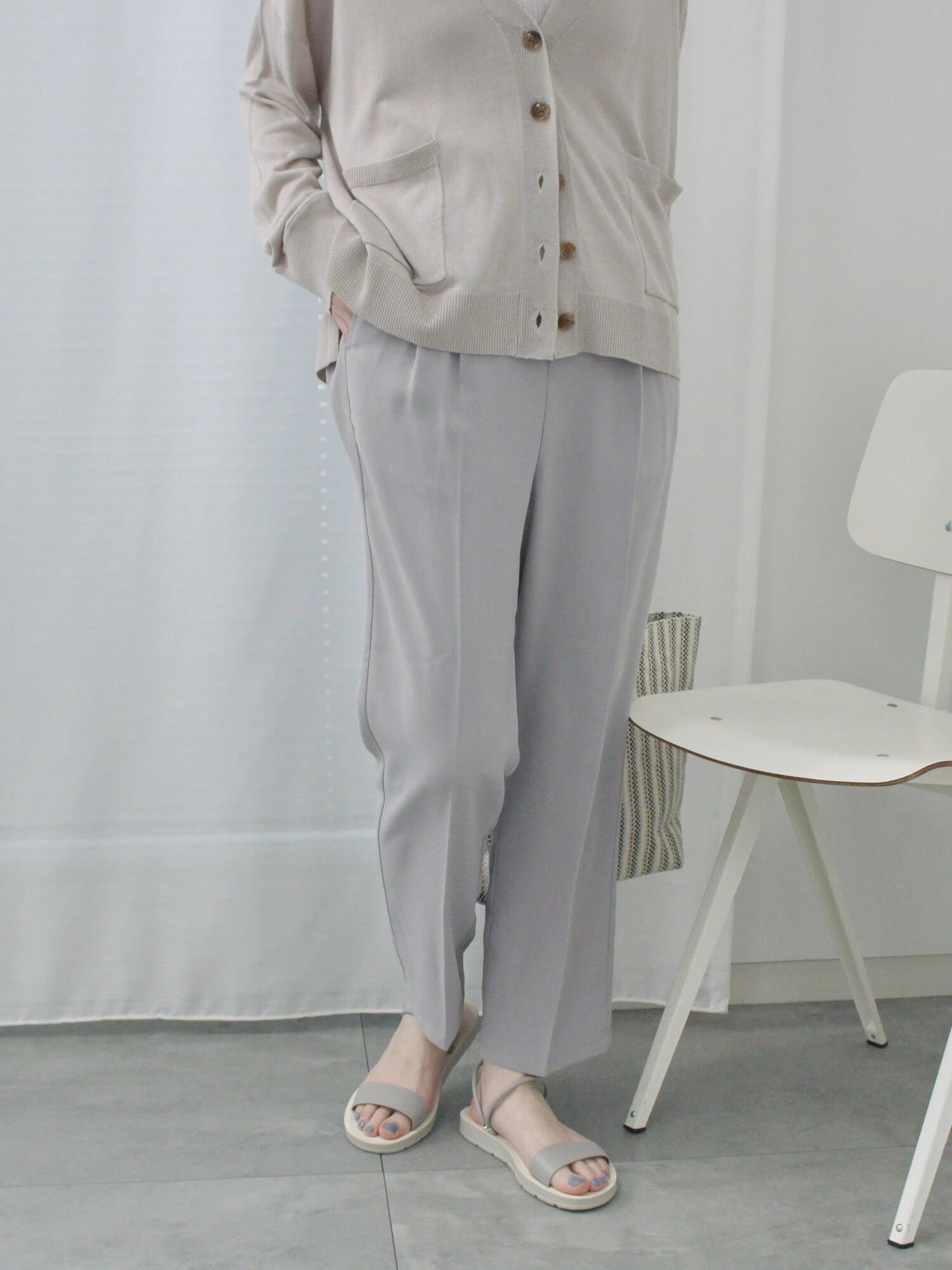 【サマンサモスモス/Samansa Mos2】の【接触冷感】マルチスタイルテーパードパンツ インテリア・キッズ・メンズ・レディースファッション・服の通販 founy(ファニー) 　ファッション　Fashion　レディースファッション　WOMEN　パンツ　Pants　センター　Center　トレンド　Trend　グレー|ID: prp329100004543161 ipo3291000000032289685