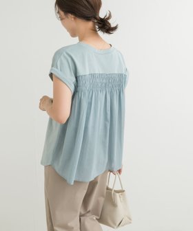 【アーバンリサーチ ドアーズ/URBAN RESEARCH DOORS】のシャーリング布帛ドッキングカットソー 人気、トレンドファッション・服の通販 founy(ファニー) ファッション Fashion レディースファッション WOMEN トップス・カットソー Tops/Tshirt カットソー Cut and Sewn 2025年 2025 2025春夏・S/S Ss,Spring/Summer,2025 ギャザー Gather シャーリング Shirring シンプル Simple ドッキング Docking フロント Front 夏 Summer S/S・春夏 Ss・Spring/Summer |ID:prp329100004543575