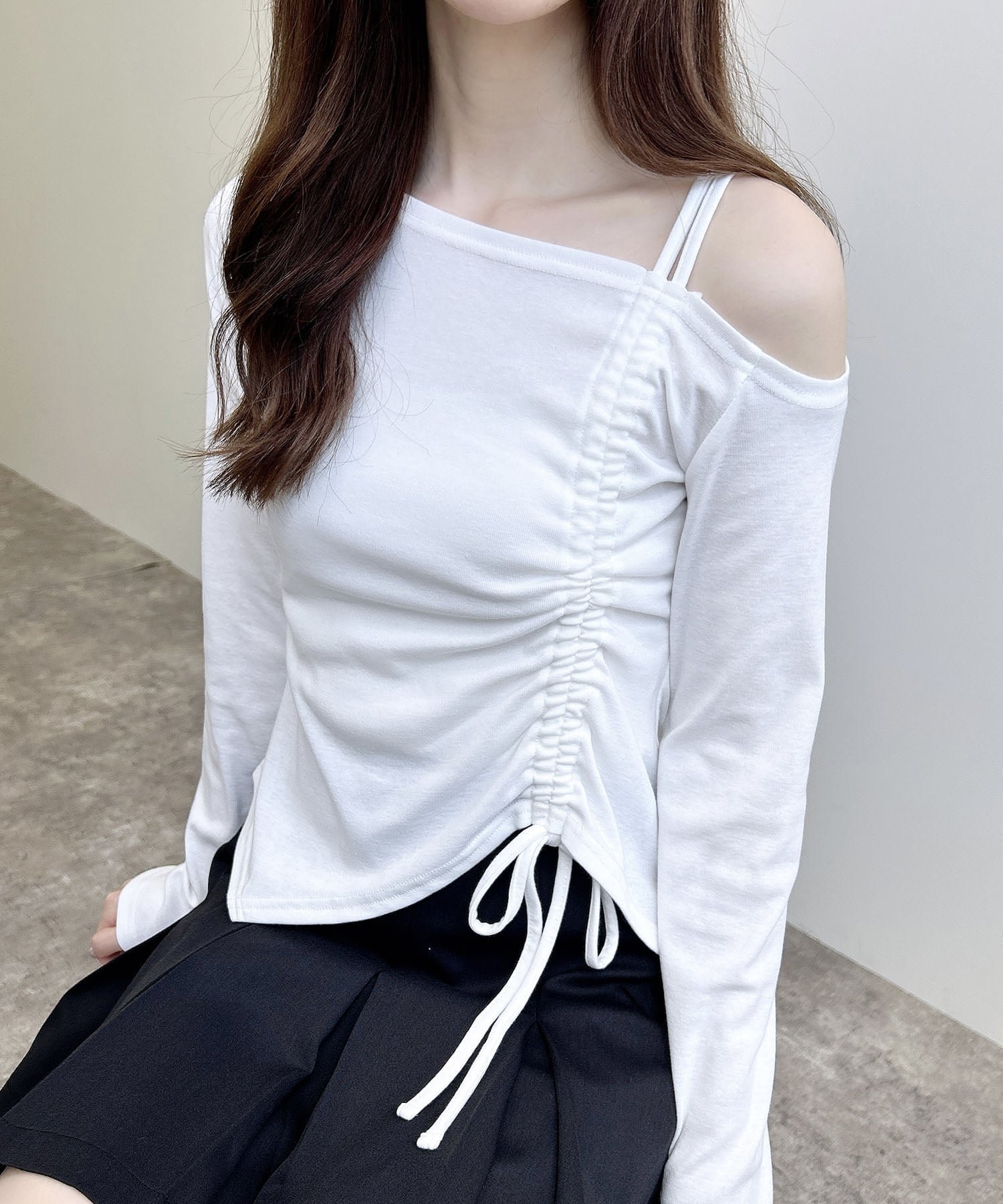 【イング/INGNI】のINGNI/アシメドロストカットソー インテリア・キッズ・メンズ・レディースファッション・服の通販 founy(ファニー) 　ファッション　Fashion　レディースファッション　Fashion for Women　トップス・カットソー　Cut & Sew Tops　カットソー・ベーシックTシャツ　Cut-and-Sewn Tops / Stretch Tees & Basics　おすすめ　Recommended / Our Picks　アシンメトリー　Asymmetrical Style　カットソー　Cut and Sewn Top　カーゴパンツ　Cargo Pants, Utility Pants　シンプル　Simple, Minimal　デニム　Denim, Jeans Material　フィット　Fit, Slim Fit　ボトム　Bottoms, Lower Wear　オフホワイト|ID: prp329100004543777 ipo3291000000033444814