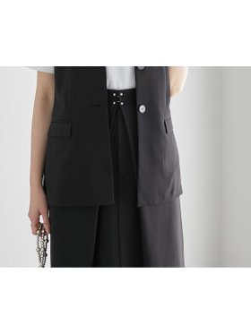 【テチチ/Te chichi】の麻調バックオープンジレ(セットアップ可)《2025summer catalog item》 人気、トレンドファッション・服の通販 founy(ファニー) ファッション Fashion レディースファッション WOMEN アウター Coat Outerwear トップス・カットソー Tops/Tshirt ベスト/ジレ Gilets/Vests バッグ Bag 2025年 2025 2025春夏・S/S Ss,Spring/Summer,2025 おすすめ Recommend カシュクール Cachecoeur セットアップ Set Up フロント Front 夏 Summer 雑誌 Magazine |ID:prp329100004543794