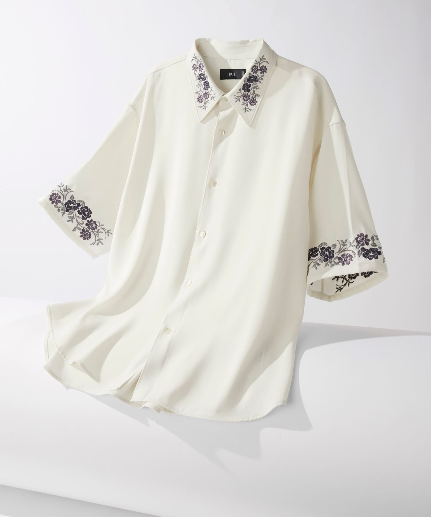 【ハレ/HARE】の【イージーケア UNISEX】TOROMIシシュウシャツSS インテリア・キッズ・メンズ・レディースファッション・服の通販 founy(ファニー) 　ファッション　Fashion　レディースファッション　Ladies' Fashion Online　トップス・カットソー　Tops/Tshirt　シャツ/ブラウス　Shirts/Blouses　ユニセックス　Unisex　セットアップ　Set Up　リラックス　Relax　ルーズ　Loose　エレガント 上品　Elegant　半袖　Short Sleeve　ホワイト05|ID: prp329100004543873 ipo3291000000032676717