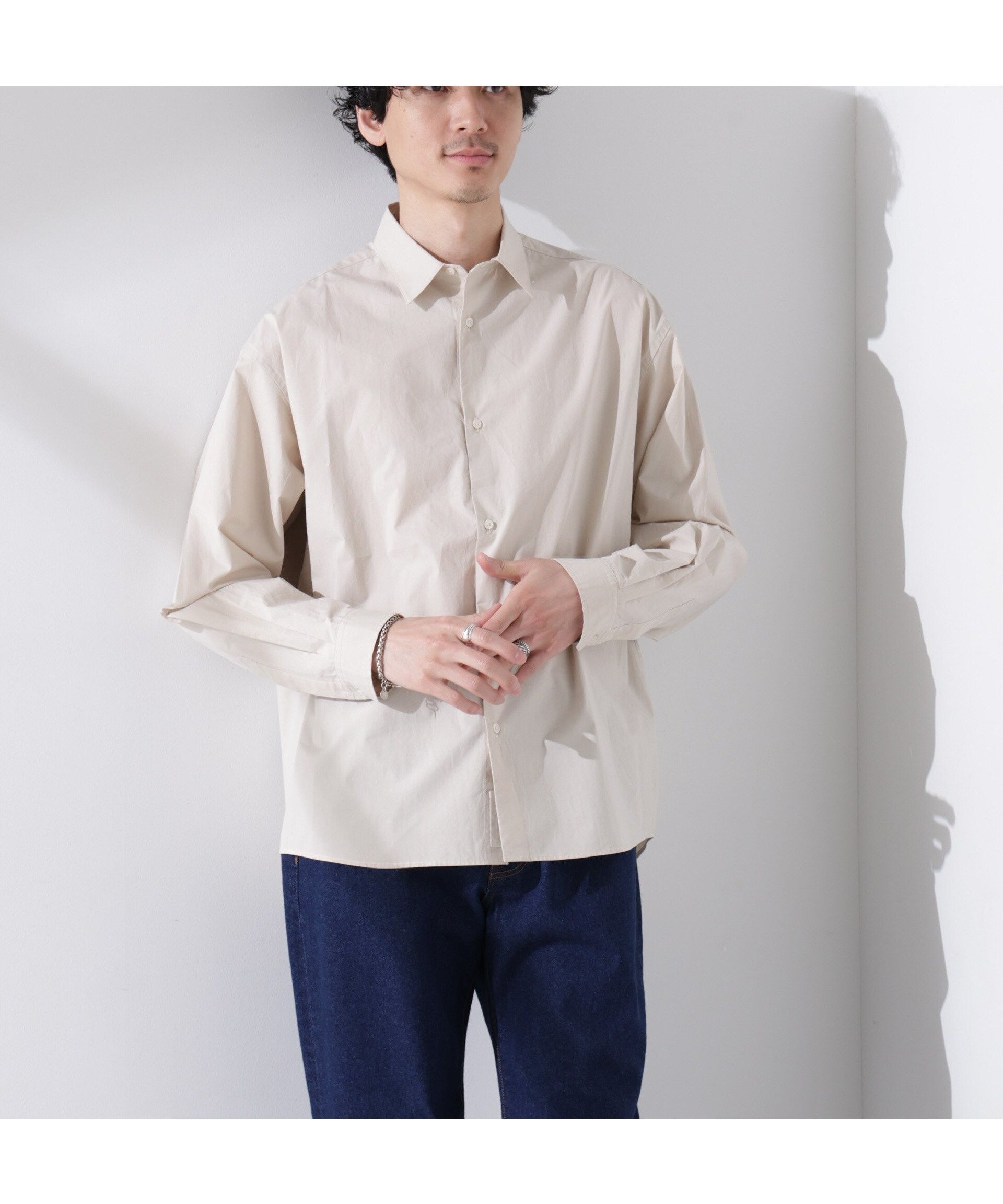 【ナノ ユニバース/nano universe / MEN】の「大人のワイドシャツ」レギュラーカラー 長袖 インテリア・キッズ・メンズ・レディースファッション・服の通販 founy(ファニー) 　ファッション　Fashion　メンズファッション　MEN　春　Spring　シンプル　Simple　ストライプ　Stripe　スラックス　Slacks　定番　Standard　人気　Popularity　長袖　Long Sleeve　バランス　Balance　パターン　Pattern　ヘムライン　Hemline　羽織　Haori　レギュラー　Regular　ワイド　Wide　S/S・春夏　Ss・Spring/Summer　夏　Summer　2025年　2025　2025春夏・S/S　Ss,Spring/Summer,2025　ライトベージュ1|ID: prp329100004544131 ipo3291000000032110801