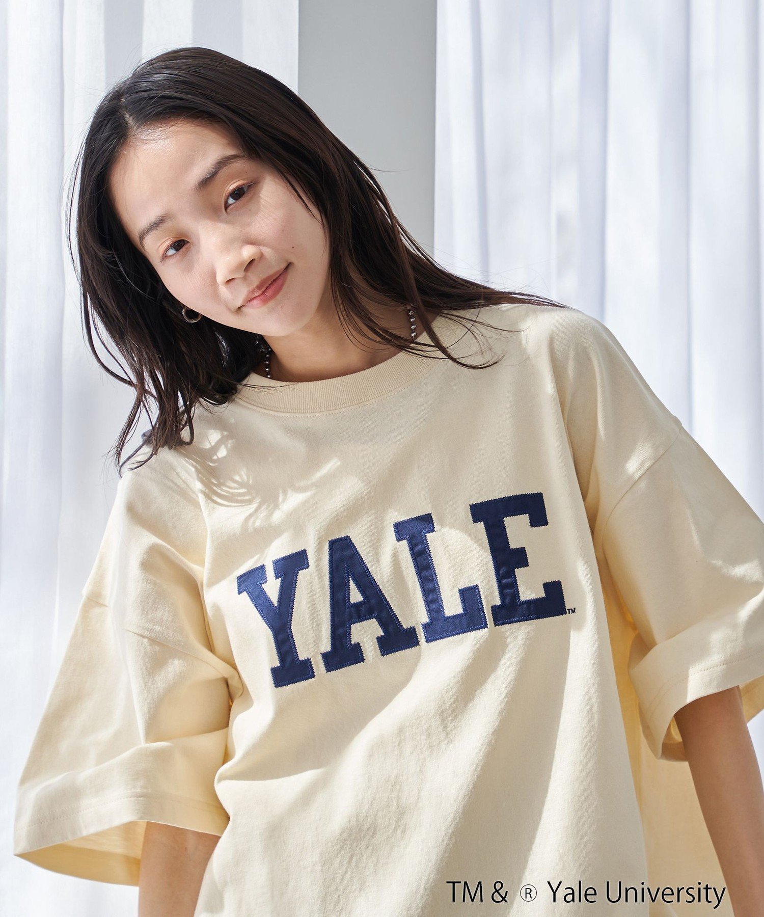 【コーエン/COEN】のYALE別注 ゆるシルエットTシャツ インテリア・キッズ・メンズ・レディースファッション・服の通販 founy(ファニー) 　ファッション　Fashion　レディースファッション　WOMEN　トップス・カットソー　Tops/Tshirt　シャツ/ブラウス　Shirts/Blouses　ロング / Tシャツ　T-Shirts　アイビー　Ivy　巾着　Purse　シンプル　Simple　スポーティ　Sporty　トレンド　Trend　フロント　Front　別注　Special Order　リラックス　Relax　ワンポイント　One Point　CREAM|ID: prp329100004544155 ipo3291000000032359885