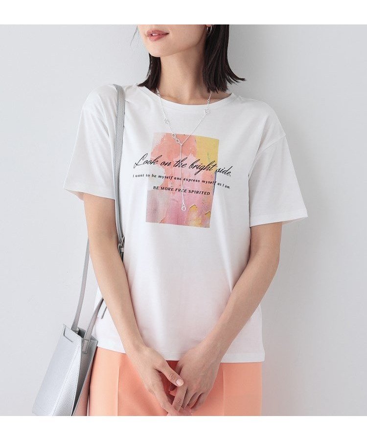 【インディヴィ/INDIVI】の【接触冷感/UVケア/選べるデザイン】フォト ロゴ プリントTシャツ インテリア・キッズ・メンズ・レディースファッション・服の通販 founy(ファニー) 　ファッション　Fashion　レディースファッション　Fashion for Women　トップス・カットソー　Cut & Sew Tops　シャツ・ブラウス・オフィスカジュアル　Elegant Blouses & Button-Ups　ロングTシャツ・Tシャツ　Longline T-Shirts & Tees　グラフィック　Graphic, Graphic Design　コンパクト　Compact, Small Size　ジャケット　Jacket, Outerwear　ストライプ　Stripe, Striped Pattern　プリント　Print, Printed Pattern　ベーシック　Basic, Essential　ホワイト|ID: prp329100004544263 ipo3291000000033237414