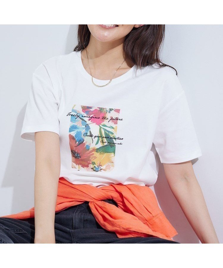 【インディヴィ/INDIVI】の【接触冷感/UVケア/選べるデザイン】フォト ロゴ プリントTシャツ インテリア・キッズ・メンズ・レディースファッション・服の通販 founy(ファニー) 　ファッション　Fashion　レディースファッション　Fashion for Women　トップス・カットソー　Cut & Sew Tops　シャツ・ブラウス・オフィスカジュアル　Elegant Blouses & Button-Ups　ロングTシャツ・Tシャツ　Longline T-Shirts & Tees　グラフィック　Graphic, Graphic Design　コンパクト　Compact, Small Size　ジャケット　Jacket, Outerwear　ストライプ　Stripe, Striped Pattern　プリント　Print, Printed Pattern　ベーシック　Basic, Essential　ホワイト|ID: prp329100004544263 ipo3291000000033237416