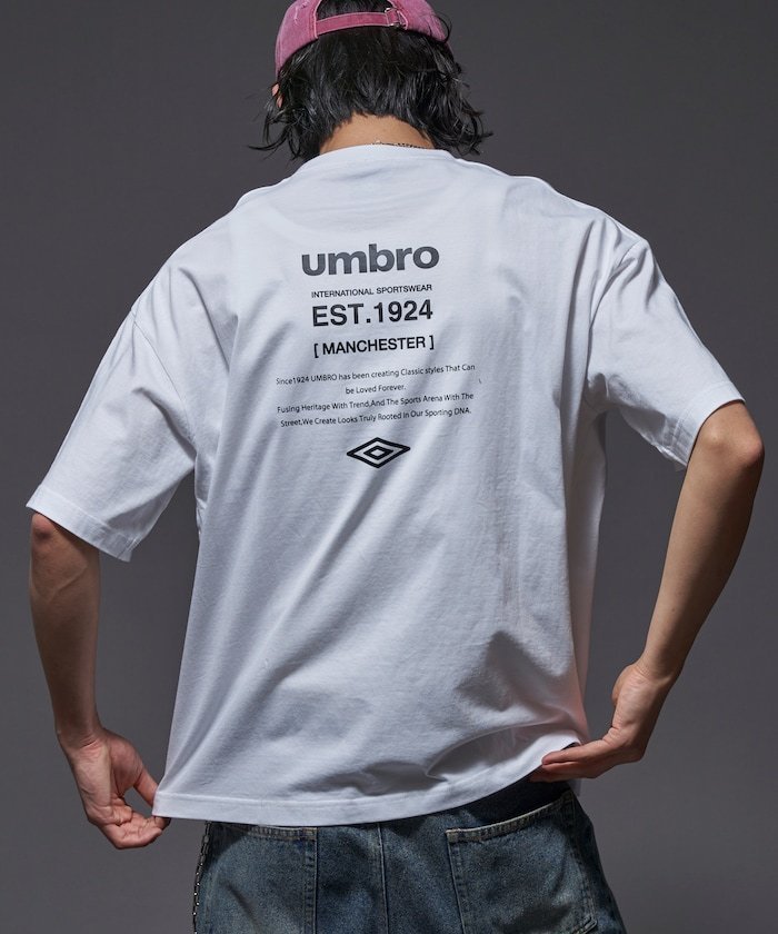 【フリークスストア/FREAK'S STORE】の別注 UMBRO バックプリントクルーネックTシャツ/プリントT/ユニセックス【限定展開】 25SS インテリア・キッズ・メンズ・レディースファッション・服の通販 founy(ファニー) https://founy.com/ ファッション Fashion レディースファッション Fashion for Women トップス・カットソー Cut & Sew Tops シャツ・ブラウス・オフィスカジュアル Elegant Blouses & Button-Ups ロングTシャツ・Tシャツ Longline T-Shirts & Tees バッグ Bags 2025年 2025 2025春夏・S/S Spring/Summer 2025 SS25 シンプル Simple, Minimal フロント Front, Front Design プリント Print, Printed Pattern 別注 Limited Edition, Custom Order 夏 Summer S/S・春夏 SS, Spring/Summer, Warm Season |ID: prp329100004544374 ipo3291000000033515304