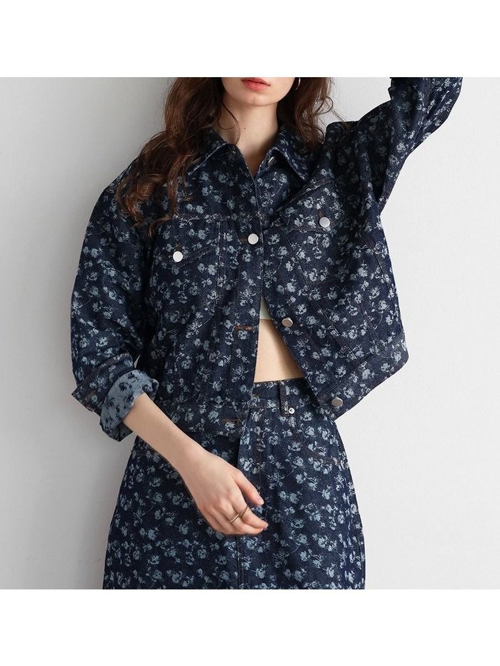 【ヴァン/Vin】のボタニカルジャガードデニムジャケット インテリア・キッズ・メンズ・レディースファッション・服の通販 founy(ファニー) https://founy.com/ ファッション Fashion レディースファッション Ladies' Fashion Online アウター Coat Outerwear ジャケット Jackets デニムジャケット Denim Jackets おすすめ Recommend カーディガン Cardigan ショート Short ジャケット Jacket デニム Denim プリント Print ワイド Wide |ID: prp329100004545004 ipo3291000000032661199