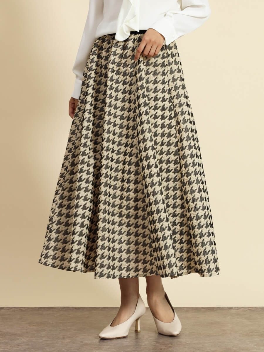 【ヴァン/Vin】のフロッキー千鳥柄フレアスカート インテリア・キッズ・メンズ・レディースファッション・服の通販 founy(ファニー) 　ファッション　Fashion　レディースファッション　Fashion for Women　スカート　Skirts　Aライン・フレアスカート　A-Line & Flared Skirts　ジャケット　Jacket, Outerwear　フレア　Flare, Flared　リラックス　Relax, Relaxed Fit　エレガント 上品　Elegant　ベージュ|ID: prp329100004545234 ipo3291000000032664871