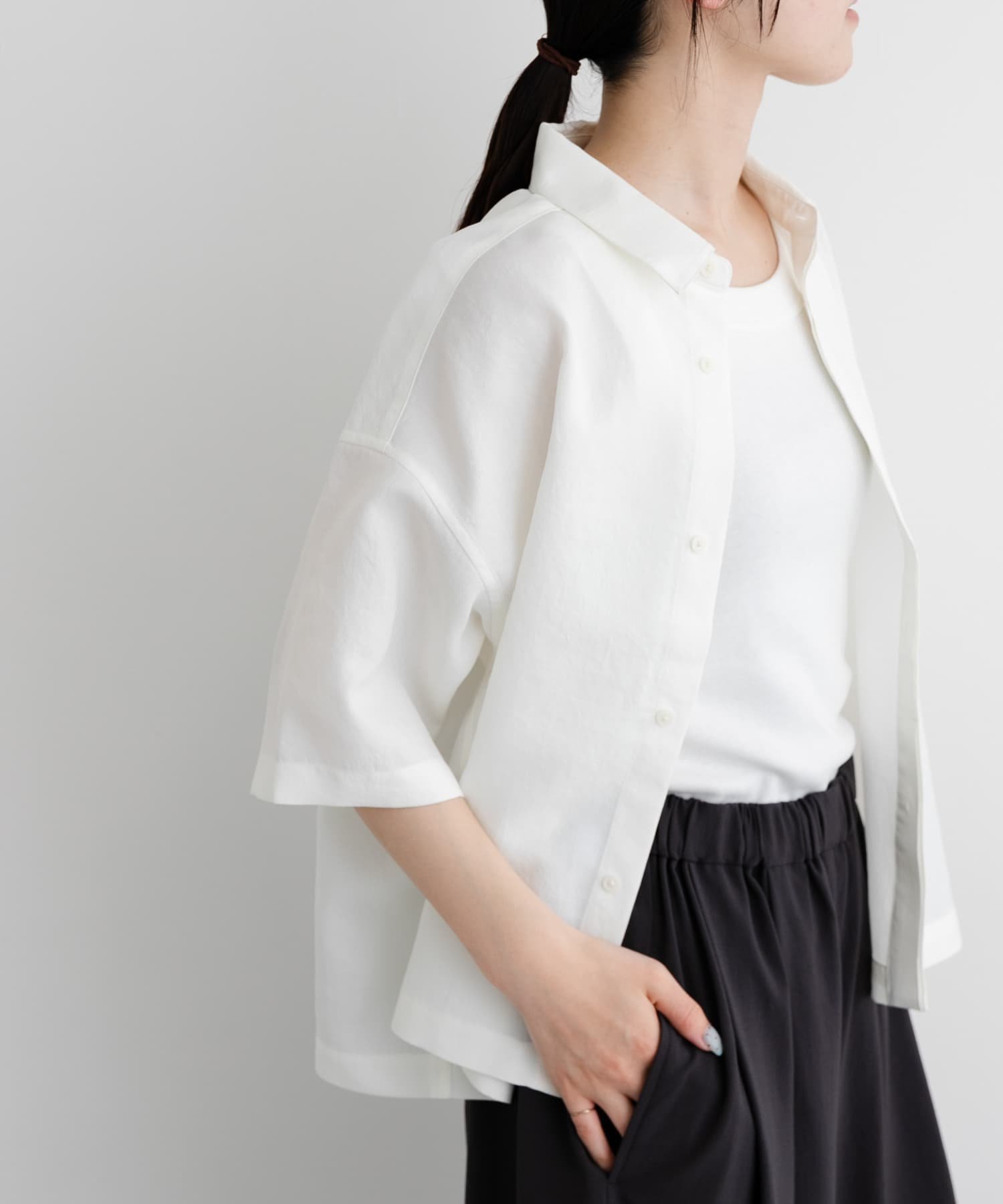 【アーバンリサーチ ドアーズ/URBAN RESEARCH DOORS】のFORK SPOON ツイルフライフロントシャツ インテリア・キッズ・メンズ・レディースファッション・服の通販 founy(ファニー) 　ファッション　Fashion　レディースファッション　WOMEN　トップス・カットソー　Tops/Tshirt　シャツ/ブラウス　Shirts/Blouses　2025年　2025　2025春夏・S/S　Ss,Spring/Summer,2025　おすすめ　Recommend　ツイル　Twill　フロント　Front　ベーシック　Basic　夏　Summer　定番　Standard　旅行　Travel　S/S・春夏　Ss・Spring/Summer　羽織　Haori　OFF|ID: prp329100004545254 ipo3291000000032473521