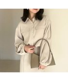 【アニュアンス/anuans】のダブルサテンボリュームスリーブブラウス 人気、トレンドファッション・服の通販 founy(ファニー) ファッション Fashion レディースファッション Fashion for Women トップス・カットソー Cut & Sew Tops シャツ・ブラウス・オフィスカジュアル Elegant Blouses & Button-Ups ボリューム袖・フリルスリーブブラウス Voluminous & Ruffle Sleeves / Puffy Sleeve Tops サテン Satin, Glossy Fabric シンプル Simple, Minimal スリーブ Sleeve, Long Sleeve / Short Sleeve ダブル Double, Double-Breasted ポケット Pocket, Pocket Detail 定番 Standard, Basic Item thumbnail BEIGE|ID: prp329100004545353 ipo3291000000033104548