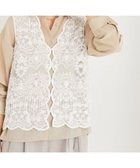 【ルクールブラン/le.coeur blanc】の《Oggi専属モデル 飯豊まりえさん着用》TORRAZZO DONNAメッシュレースベスト 人気、トレンドファッション・服の通販 founy(ファニー) ファッション Fashion レディースファッション Ladies' Fashion Online アウター Coat Outerwear トップス・カットソー Tops/Tshirt ベスト/ジレ Gilets/Vests おすすめ Recommend カットソー Cut And Sew スカラップ Scalloped スタイリッシュ Stylish ノースリーブ No Sleeve ビンテージ Vintage ベスト Vest モダン Modern レース Race 夏 Summer thumbnail ホワイト|ID: prp329100004545404 ipo3291000000032682440