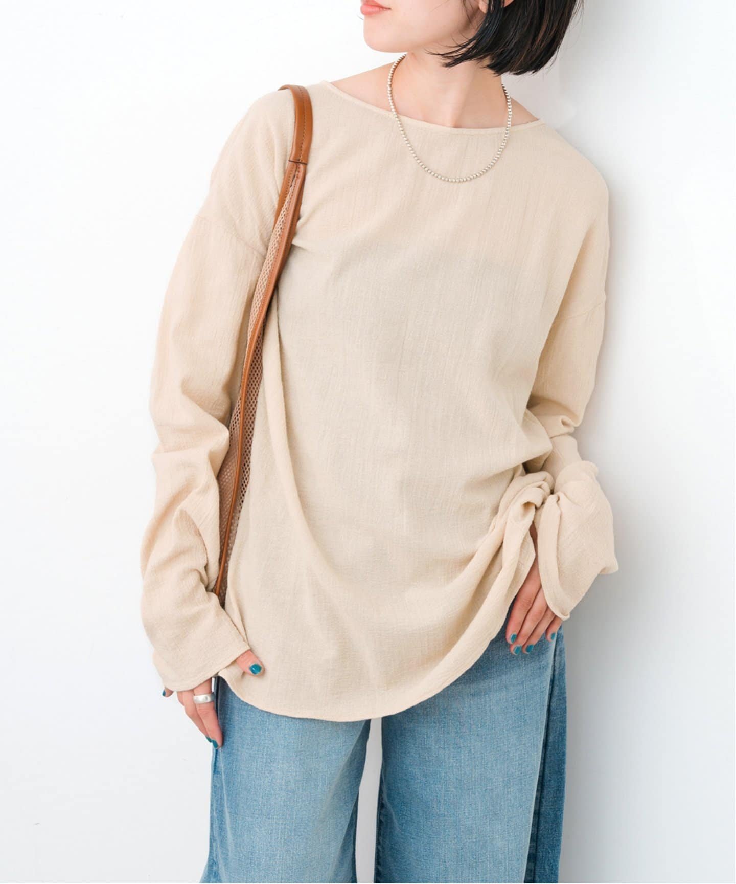 【スピック&スパン/Spick & Span】のコットンクレープルーズプルオーバー インテリア・キッズ・メンズ・レディースファッション・服の通販 founy(ファニー) 　ファッション　Fashion　レディースファッション　Ladies' Fashion Online　トップス・カットソー　Tops/Tshirt　プルオーバー　Pullover　インド　India　インナー　Inner　カットソー　Cut And Sew　シアー　Sheer　スリット　Slit　ベージュ|ID: prp329100004545517 ipo3291000000032652018