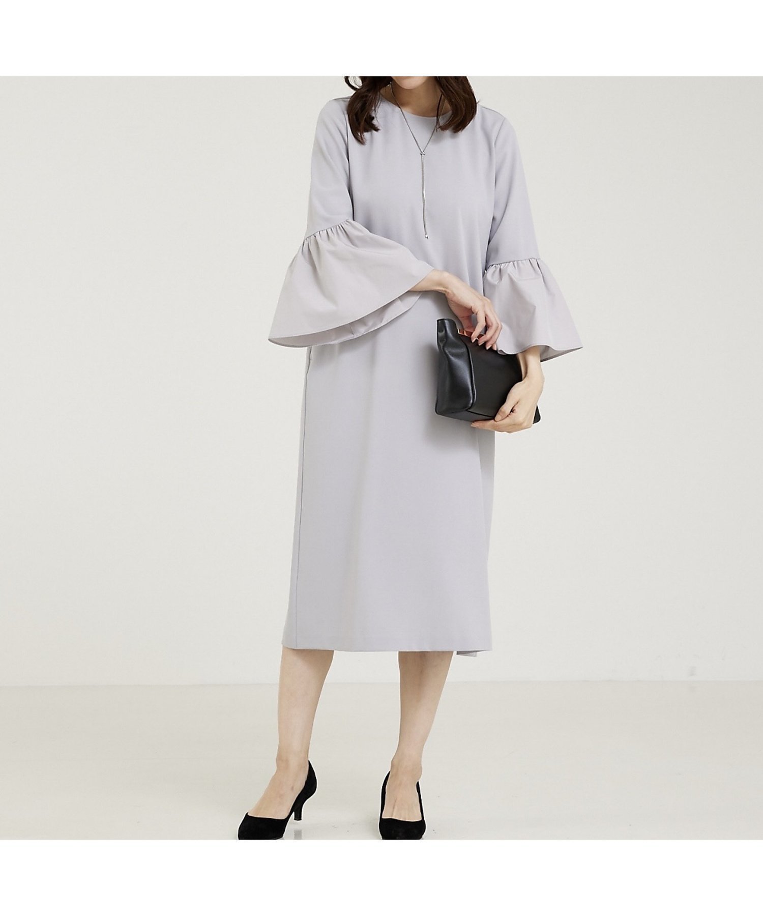 【アバハウスマヴィ/abahouse mavie】の【WEB Domani掲載】【エニデイカセット】袖フレアーワンピース インテリア・キッズ・メンズ・レディースファッション・服の通販 founy(ファニー) 　ファッション　Fashion　レディースファッション　Fashion for Women　ワンピース　Dresses　おすすめ　Recommended / Our Picks　エレガント 上品　Elegant　カーディガン　Cardigan, Knitwear　シューズ　Shoes, Footwear　ジャケット　Jacket, Outerwear　ストレッチ　Stretch, Stretchy Fabric　セレモニー　Ceremony　タフタ　Taffeta, Structured Fabric　フラット　Flat, Flat Shoes　人気　Popular, Best Seller　ビジネス 仕事 通勤　Business / Work / Commuting　楽ちん　Easy Fit, Comfortable　雑誌　Magazine, Fashion Magazine　ブルーグレー|ID: prp329100004545657 ipo3291000000033828655