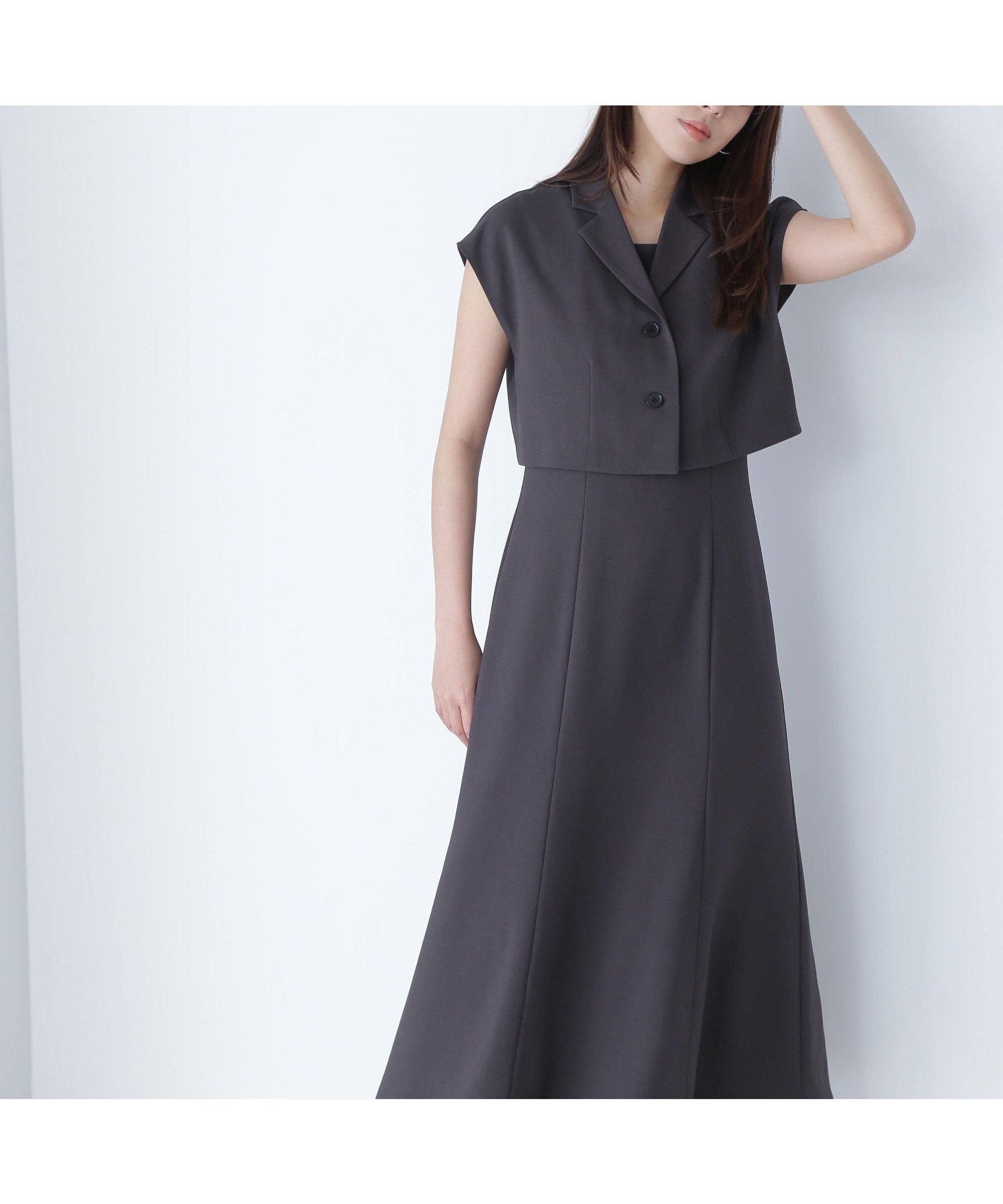 【ナチュラル ビューティー ベーシック/NATURAL BEAUTY BASIC】のショートジャケット ワンピースセット インテリア・キッズ・メンズ・レディースファッション・服の通販 founy(ファニー) 　ファッション　Fashion　レディースファッション　WOMEN　アウター　Coat Outerwear　ジャケット　Jackets　おすすめ　Recommend　アンサンブル　Ensemble　カーディガン　Cardigan　ショート　Short　ジャケット　Jacket　スクエア　Square　トレンド　Trend　メランジ　Melange　夏　Summer　チャコール1|ID: prp329100004545697 ipo3291000000032119098