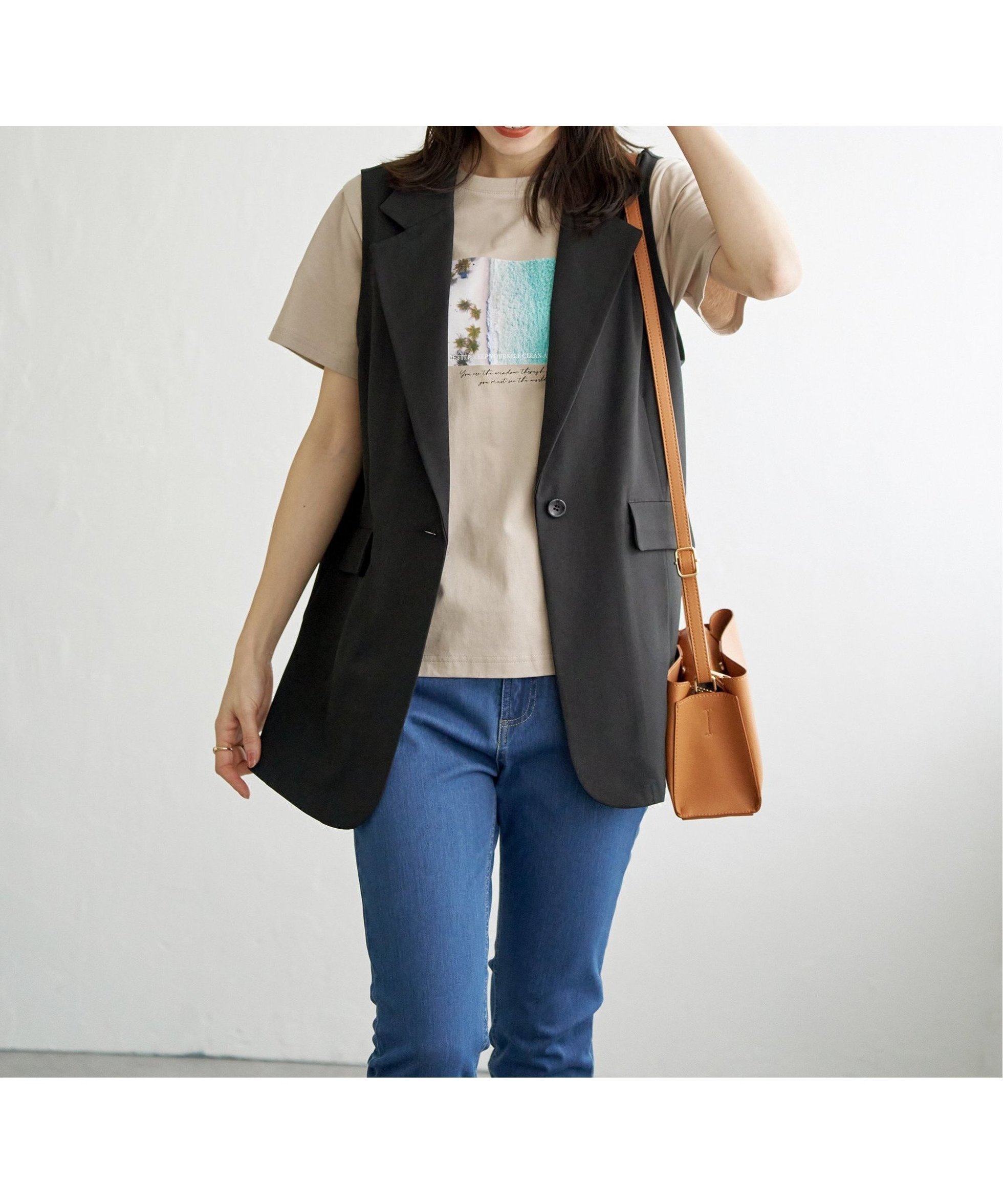 【イッカ/ikka】のリネンライクテーラードジレ インテリア・キッズ・メンズ・レディースファッション・服の通販 founy(ファニー) 　ファッション　Fashion　レディースファッション　WOMEN　アウター　Coat Outerwear　トップス・カットソー　Tops/Tshirt　ベスト/ジレ　Gilets/Vests　おすすめ　Recommend　センター　Center　デニム　Denim　フラップ　Flap　ポケット　Pocket　エレガント 上品　Elegant　ビジネス 仕事 通勤　Business　ブラック|ID: prp329100004545717 ipo3291000000032119230