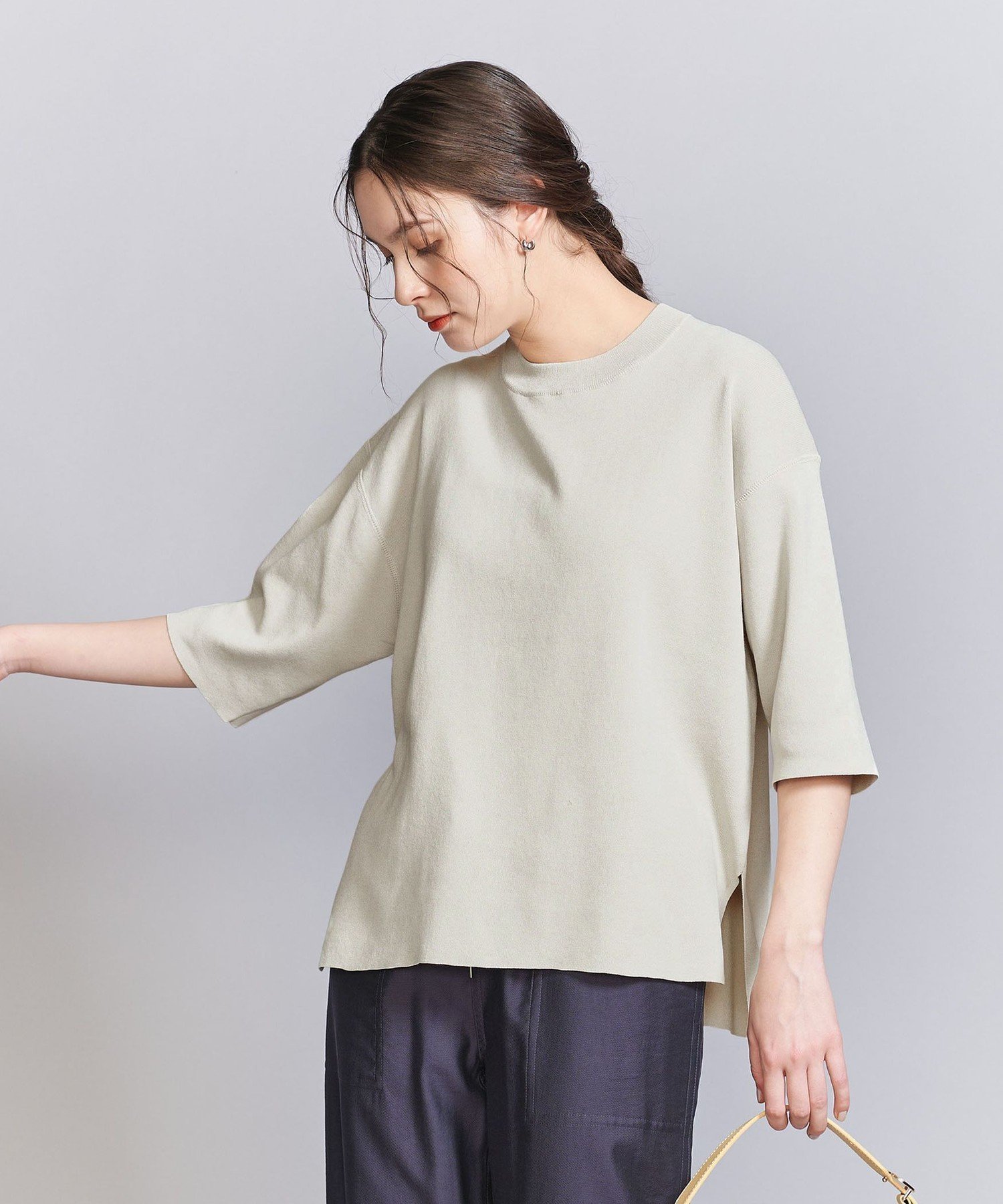 【ビューティ&ユース ユナイテッドアローズ/BEAUTY&YOUTH / UNITED ARROWS】のハーフスリーブ ニットプルオーバー -ウォッシャブル- インテリア・キッズ・メンズ・レディースファッション・服の通販 founy(ファニー) 　ファッション　Fashion　レディースファッション　WOMEN　トップス・カットソー　Tops/Tshirt　ニット　Knit Tops　プルオーバー　Pullover　おすすめ　Recommend　アクセサリー　Accessories　ウォッシャブル　Washable　サマー　Summer　ショルダー　Shoulder　スリット　Slit　スリーブ　Sleeve　セットアップ　Set Up　ドロップ　Drop　ハーフ　Half　ビジュー　Bijou　フラット　Flat　メタリック　Metallic　ラウンド　Round　リュクス　Luxe　エレガント 上品　Elegant　洗える　Washable　BEIGE|ID: prp329100004545748 ipo3291000000032320918