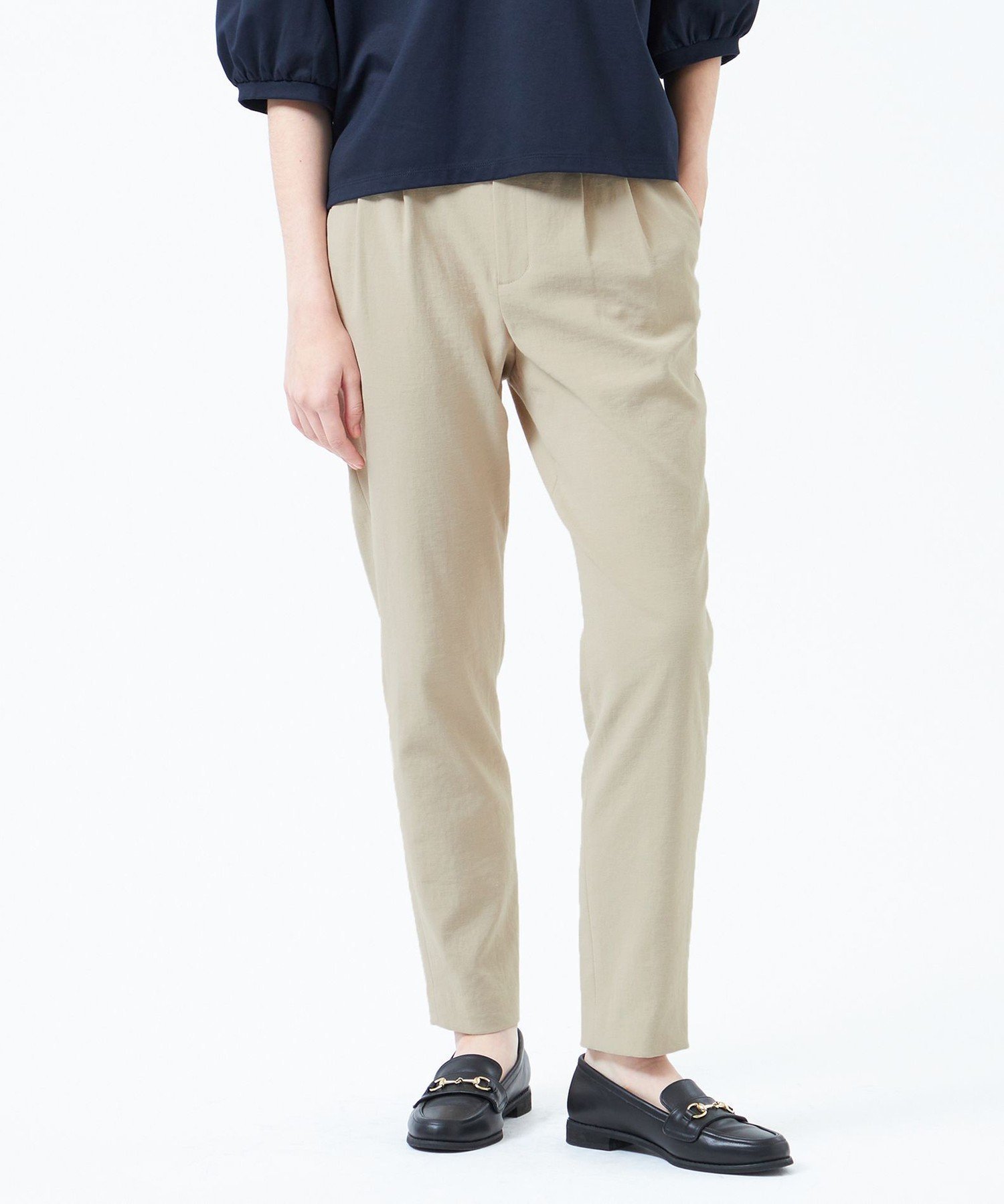 【マッキントッシュ フィロソフィー/MACKINTOSH PHILOSOPHY】の【2025年春夏モデル】DRY OXFORD テーパードパンツ インテリア・キッズ・メンズ・レディースファッション・服の通販 founy(ファニー) 　ファッション　Fashion　レディースファッション　WOMEN　パンツ　Pants　おすすめ　Recommend　オックス　Ox　ジャケット　Jacket　セットアップ　Set Up　パターン　Pattern　ファブリック　Fabric　ワイド　Wide　人気　Popularity　吸水　Water Absorption　夏　Summer　春　Spring　S/S・春夏　Ss・Spring/Summer　秋　Autumn/Fall　ベージュ|ID: prp329100004545784 ipo3291000000032298217
