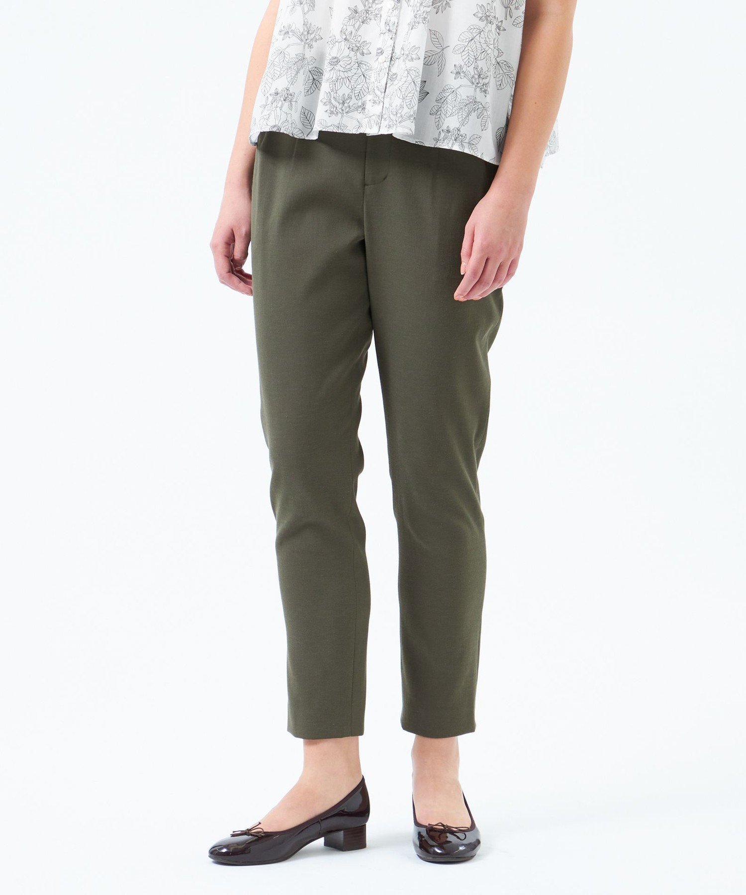 【マッキントッシュ フィロソフィー/MACKINTOSH PHILOSOPHY】の【2025年春夏モデル】DRY OXFORD テーパードパンツ インテリア・キッズ・メンズ・レディースファッション・服の通販 founy(ファニー) 　ファッション　Fashion　レディースファッション　WOMEN　パンツ　Pants　おすすめ　Recommend　オックス　Ox　ジャケット　Jacket　セットアップ　Set Up　パターン　Pattern　ファブリック　Fabric　ワイド　Wide　人気　Popularity　吸水　Water Absorption　夏　Summer　春　Spring　S/S・春夏　Ss・Spring/Summer　秋　Autumn/Fall　カーキ|ID: prp329100004545784 ipo3291000000032298220