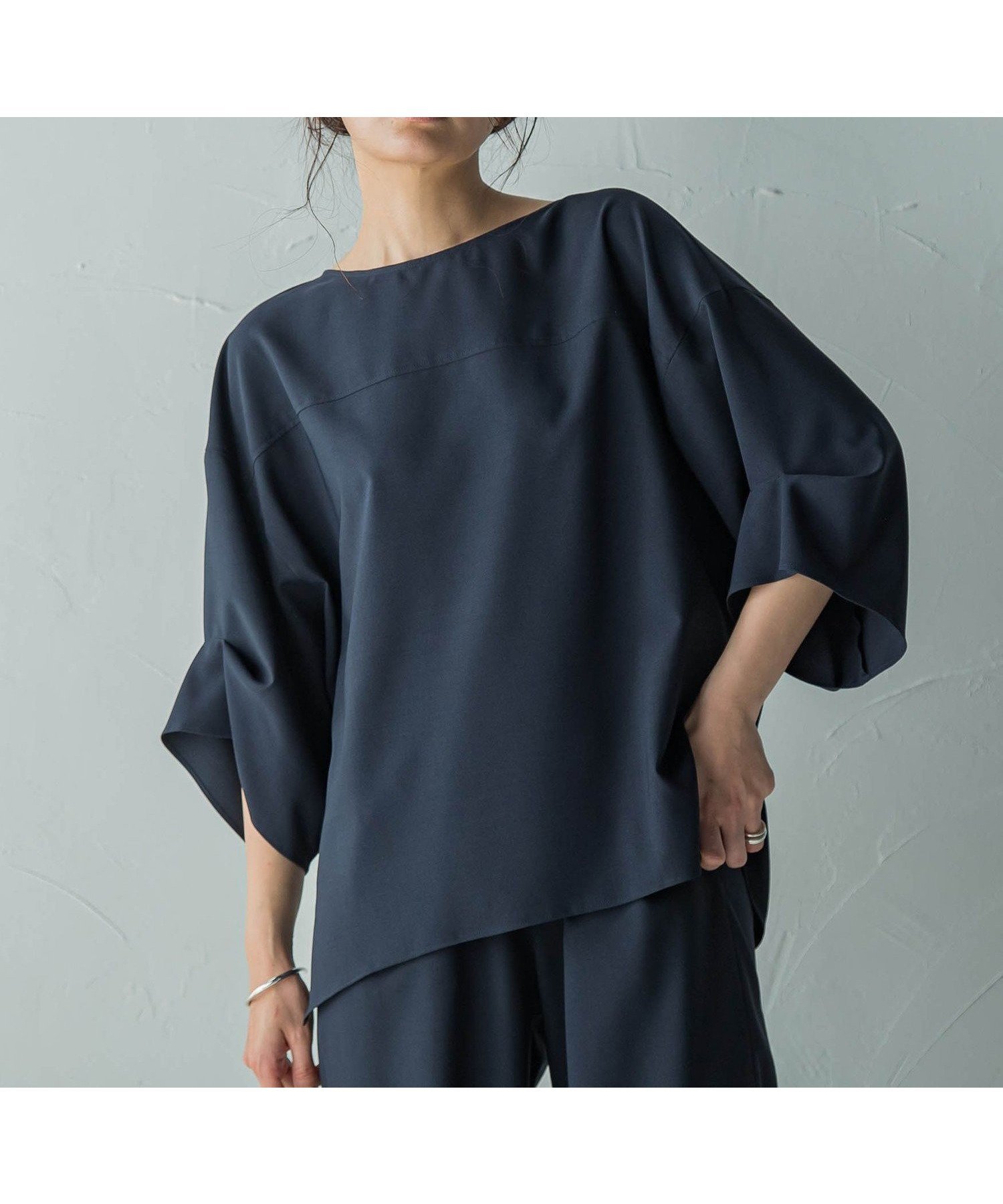 【メイソングレイ/MAYSON GREY】のタックワイドスリーブボートネックブラウス≪洗濯機で洗える≫ インテリア・キッズ・メンズ・レディースファッション・服の通販 founy(ファニー) 　ファッション　Fashion　レディースファッション　WOMEN　トップス・カットソー　Tops/Tshirt　シャツ/ブラウス　Shirts/Blouses　洗える　Washable　カーゴパンツ　Cargo Pants　ストレッチ　Stretch　スリーブ　Sleeve　セットアップ　Set Up　デニム　Denim　ボーダー　Border　ワイド　Wide　ネイビー|ID: prp329100004545814 ipo3291000000032277723