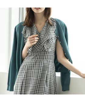 【ミッシュマッシュ/MISCH MASCH】の【接触冷感/UVカット】【2024春夏新作】ベーシックビジュー釦カーディガン/MM428406 人気、トレンドファッション・服の通販 founy(ファニー) ファッション Fashion レディースファッション WOMEN トップス・カットソー Tops/Tshirt カーディガン Cardigans 2024年 2024 2024春夏・S/S Ss,Spring/Summer,2024 おすすめ Recommend カーディガン Cardigan ビジュー Bijou フィット Fit フェミニン Feminine フロント Front 夏 Summer 春 Spring S/S・春夏 Ss・Spring/Summer |ID:prp329100004545852