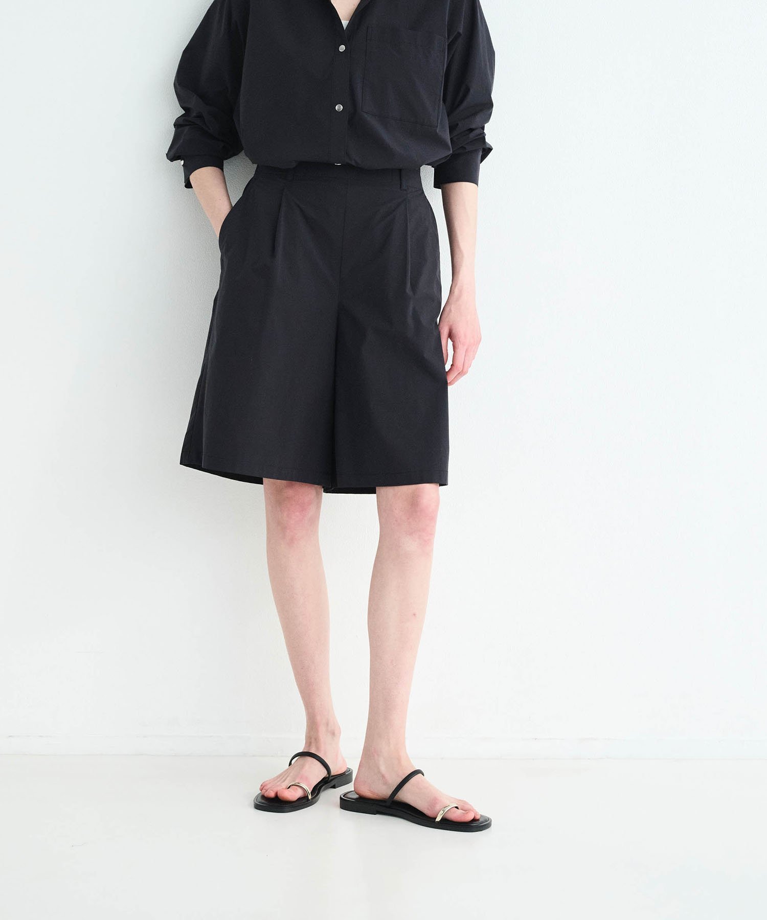【ノーク/N.O.R.C】の【ウォーターリぺレント】ハーフパンツ インテリア・キッズ・メンズ・レディースファッション・服の通販 founy(ファニー) 　ファッション　Fashion　レディースファッション　Fashion for Women　パンツ　Pants & Trousers　ショートパンツ・ハーフパンツ　High-Waisted & Relaxed Shorts　ギャザー　Gathered, Ruffled　ストレッチ　Stretch, Stretchy Fabric　ハーフ　Half, Half-Length　フィット　Fit, Slim Fit　フレア　Flare, Flared　フロント　Front, Front Design　軽量　Lightweight, Ultra Light　ブラック|ID: prp329100004546067 ipo3291000000032693464