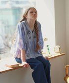 【アフタヌーンティー リビング/Afternoon Tea LIVING】の刺繍Vネックブラウス/MAISON SAJOU 人気、トレンドファッション・服の通販 founy(ファニー) ファッション Fashion レディースファッション WOMEN トップス・カットソー Tops/Tshirt シャツ/ブラウス Shirts/Blouses Vネック V-Neck ギャザー Gather チェック Check デニム Denim 人気 Popularity フランス France thumbnail ライトブルー|ID: prp329100004546077 ipo3291000000032327117