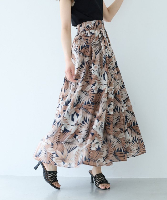 【アンデミュウ/Andemiu】のアソートリーフガラ ムジフレアスカート インテリア・キッズ・メンズ・レディースファッション・服の通販 founy(ファニー) https://founy.com/ ファッション Fashion レディースファッション Fashion for Women スカート Skirts Aライン・フレアスカート A-Line & Flared Skirts シアー Sheer, See-Through フレア Flare, Flared リゾート Resort, Vacation Style リーフ Leaf, Botanical Leaf 夏 Summer 無地 Plain, Solid Color |ID: prp329100004546201 ipo3291000000032738530