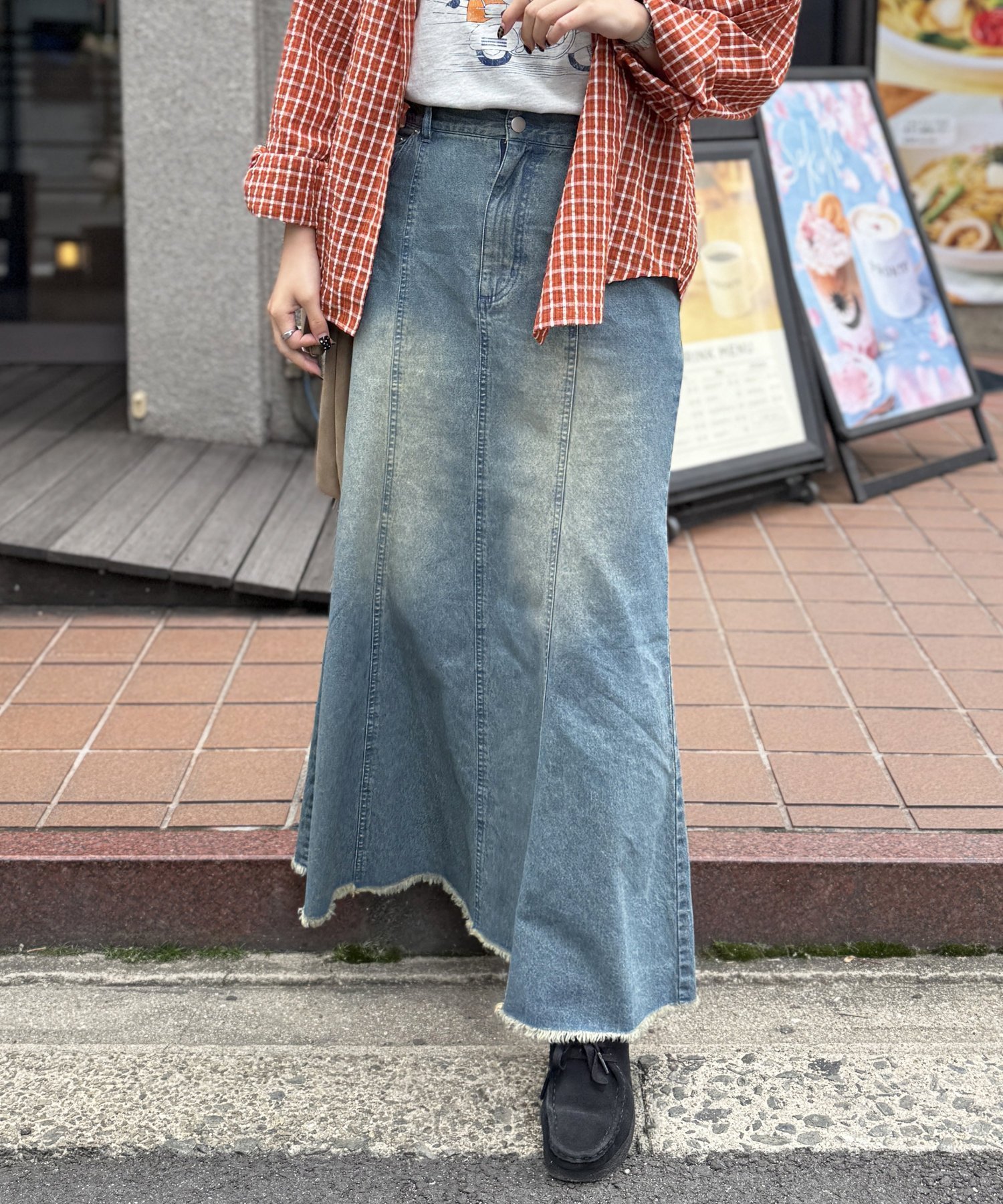 【シーピーシーエム/CPCM】のデニムマーメイドスカート インテリア・キッズ・メンズ・レディースファッション・服の通販 founy(ファニー) 　ファッション　Fashion　レディースファッション　WOMEN　スカート　Skirt　おすすめ　Recommend　デニム　Denim　フリンジ　Fringe　マーメイド　Mermaid　ヴィンテージ　Vintage　ブルー|ID: prp329100004546246 ipo3291000000032265861