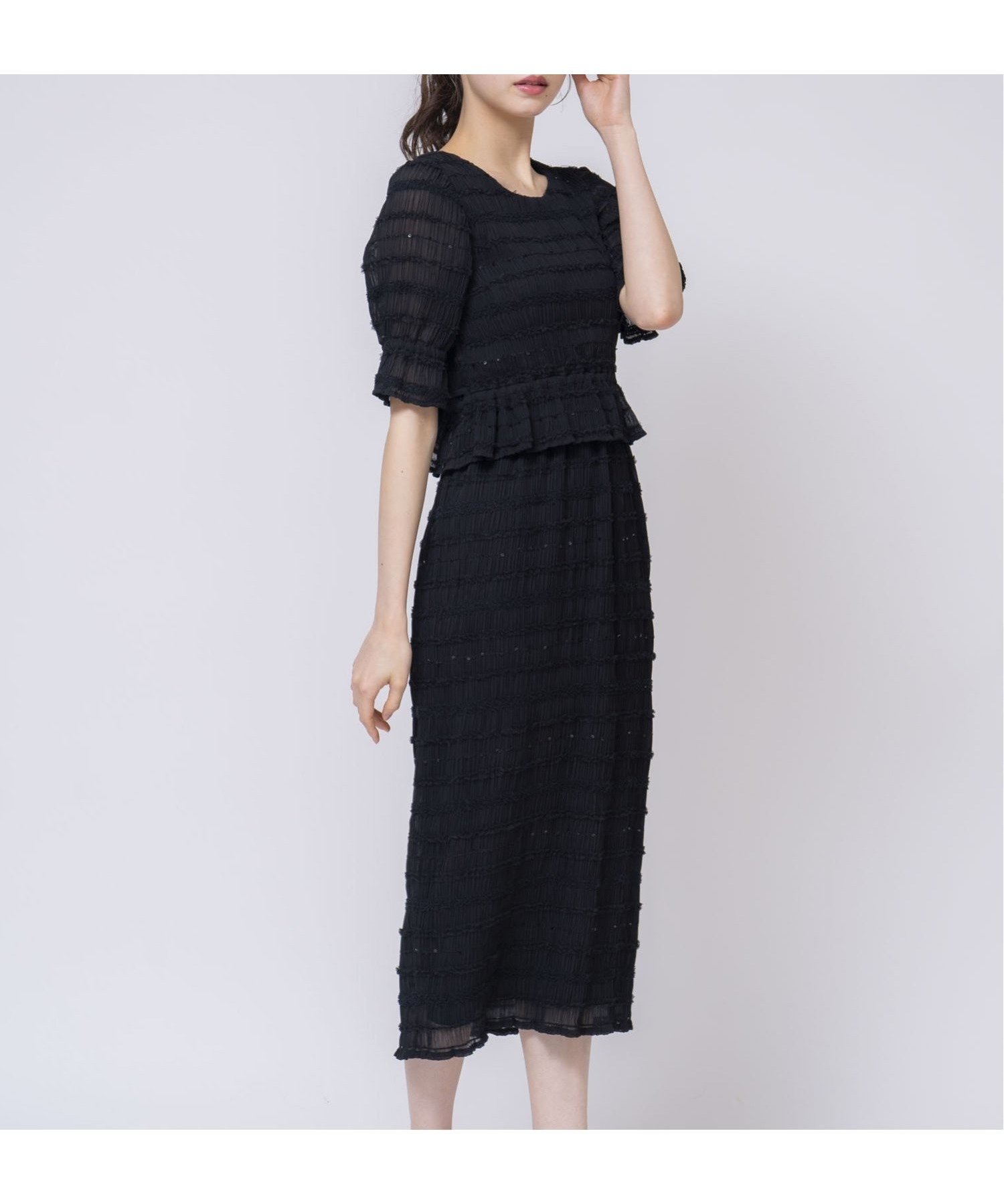 【ノエラ/Noela】のシャーリングスカート インテリア・キッズ・メンズ・レディースファッション・服の通販 founy(ファニー) 　ファッション　Fashion　レディースファッション　WOMEN　スカート　Skirt　おすすめ　Recommend　シャーリング　Shirring　スパンコール　Sequins　セットアップ　Set Up　トレンド　Trend　ポケット　Pocket　今季　This Season　ブラック|ID: prp329100004546316 ipo3291000000032367012