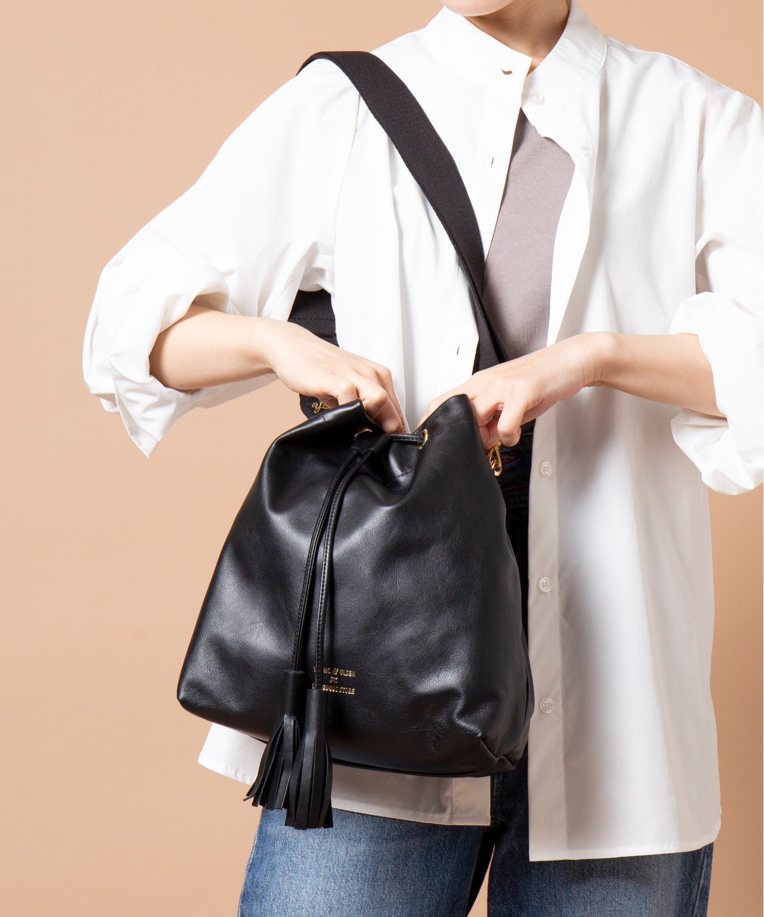 【その他のブランド/Other】のYOUNG OLSEN/【SETUP7 別注】SMOOTH LEATHER DS BAG タッセル巾着バッグ ドローストリングバッグ ヤングアンドオルセン レザー 巾着バッグ シーズンレス 人気、トレンドファッション・服の通販 founy(ファニー) 　ファッション　Fashion　レディースファッション　Ladies' Fashion Online　セットアップ　Setup　巾着　Purse　財布　Wallet　タッセル　Tassel　定番　Standard　ヘリンボーン　Herringbone　ポーチ　Pouch　別注　Special Order　ラップ　Wrap　送料無料　Free Shipping　日本製　Made In Japan　 other-1|ID: prp329100004546602 ipo3291000000032609051