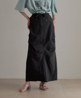 【ローリーズファーム/LOWRYS FARM】のナイロンパラシュートスカート 人気、トレンドファッション・服の通販 founy(ファニー) ファッション Fashion レディースファッション WOMEN スカート Skirt おすすめ Recommend カットソー Cut And Sew コンパクト Compact シンプル Simple スポーツ Sports タイトスカート Tight Skirt フロント Front ワッシャー Washer |ID:prp329100004546895