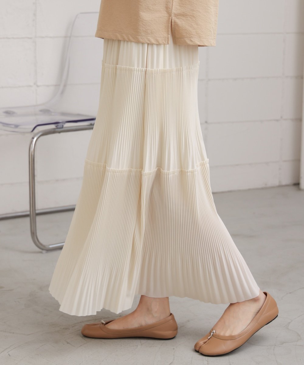 【バブ ブージュルード/Bab Bou Jeloud】のプリーツスカート インテリア・キッズ・メンズ・レディースファッション・服の通販 founy(ファニー) 　ファッション　Fashion　レディースファッション　Ladies' Fashion Online　スカート　Skirt　プリーツスカート　Pleated Skirts　シンプル　Simple　スウェット　Sweat　スニーカー　Sneakers　ティアード　Tiered　パーカー　Hoodie　フェミニン　Feminine　プリーツ　Pleats　IVORY|ID: prp329100004546896 ipo3291000000032670142
