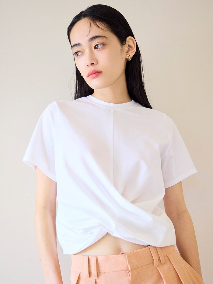 【エミ/emmi】のコンパクトデザインTシャツ インテリア・キッズ・メンズ・レディースファッション・服の通販 founy(ファニー) https://founy.com/ ファッション Fashion レディースファッション Ladies' Fashion Online トップス・カットソー Tops/Tshirt シャツ/ブラウス Shirts/Blouses ロング / Tシャツ T-Shirts クロップド Cropped コンパクト Compact バランス Balance ボトム Bottom 夏 Summer |ID: prp329100004547034 ipo3291000000032640476