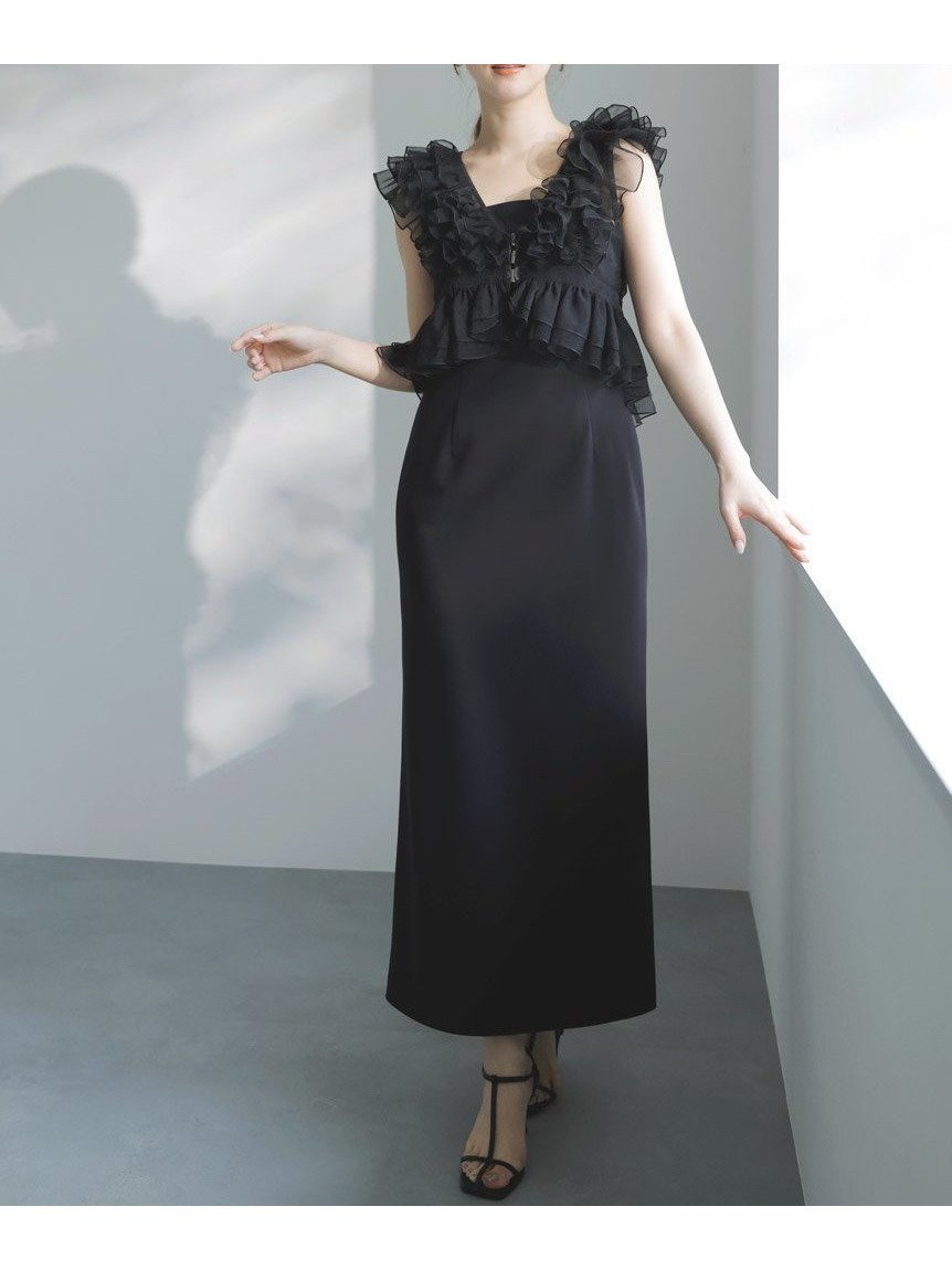 【スナイデル/SNIDEL】のSustainableペプラムチュールドレス インテリア・キッズ・メンズ・レディースファッション・服の通販 founy(ファニー) 　ファッション　Fashion　レディースファッション　WOMEN　ワンピース　Dress　ドレス　Party Dresses　ウェーブ　Wave　エレガント 上品　Elegant　キャミソール　Camisole　シンプル　Simple　ジョーゼット　Georgette　スリット　Slit　チュール　Tulle　ドレス　Dress　フリル　Frills　フロント　Front　ペプラム　Peplum　ボレロ　Bolero　リュクス　Luxe　おすすめ　Recommend　BLK[009]|ID: prp329100004547055 ipo3291000000032130973