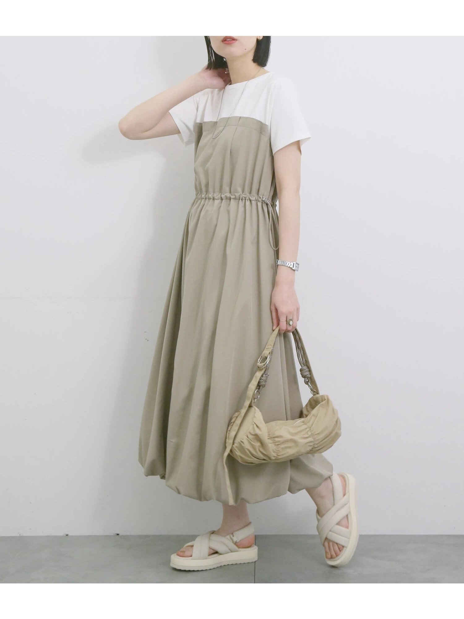 【サマンサモスモス/Samansa Mos2】のドッキングバルーンワンピース インテリア・キッズ・メンズ・レディースファッション・服の通販 founy(ファニー) 　ファッション　Fashion　レディースファッション　WOMEN　ワンピース　Dress　ドッキング　Docking　ドローコード　Draw Cord　バルーン　Balloon　ベージュ|ID: prp329100004547130 ipo3291000000032291077