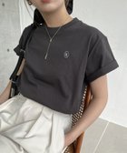 【カプリシューレマージュ/CAPRICIEUX LEMAGE】の【サイズ展開あり】1ポイントTシャツ チャコールグレー|ID: prp329100004547258 ipo3291000000033718869