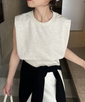 【カプリシューレマージュ/CAPRICIEUX LEMAGE】の【一枚でスタイルアップ】ノースリライトスウェットプルオーバー 人気、トレンドファッション・服の通販 founy(ファニー) ファッション Fashion レディースファッション WOMEN トップス・カットソー Tops/Tshirt パーカ Sweats プルオーバー Pullover スウェット Sweat おすすめ Recommend コンパクト Compact スラックス Slacks トレンド Trend ノースリーブ No Sleeve バイアス Bias ワイド Wide |ID:prp329100004547259