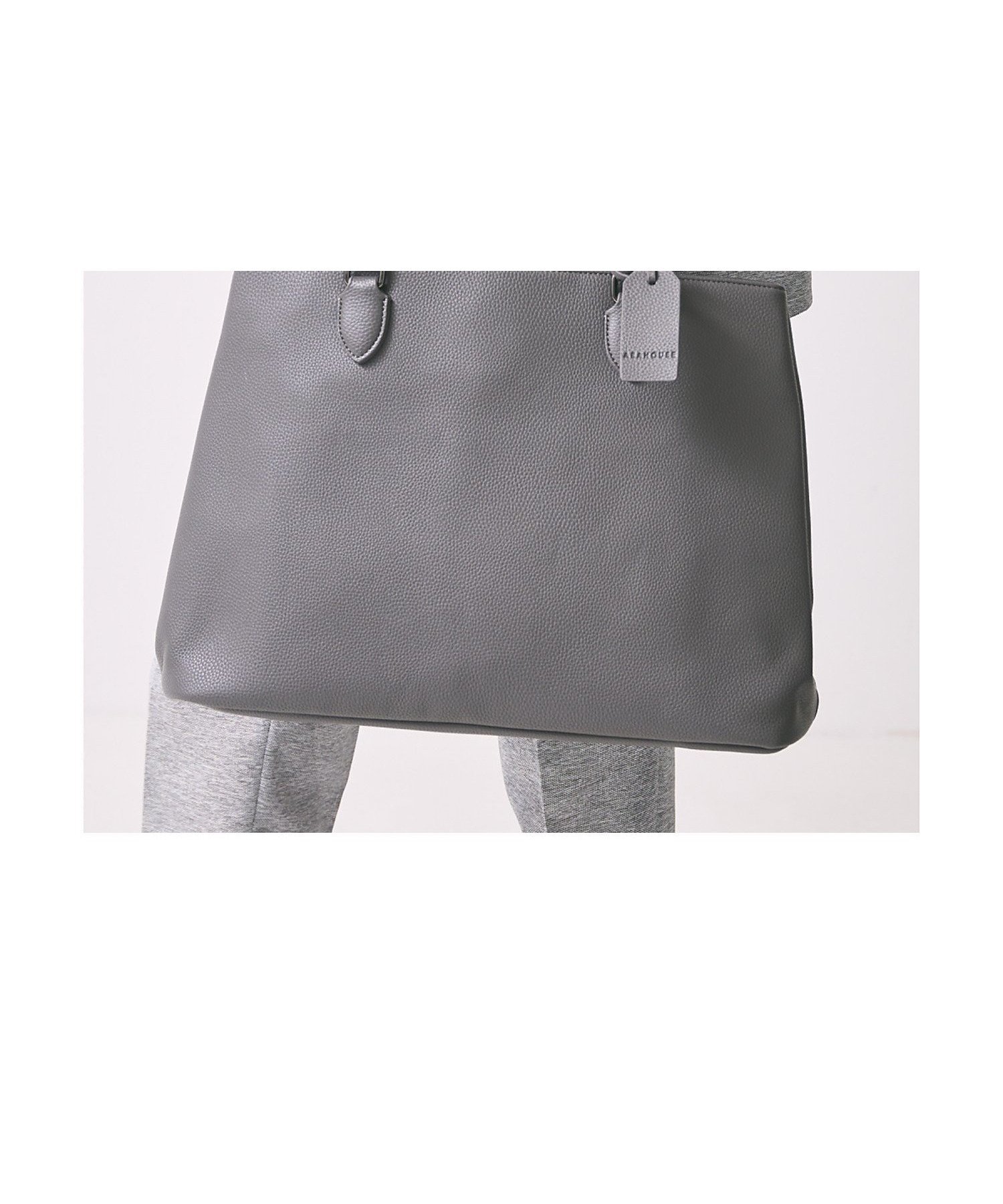 【アバハウス/ABAHOUSE / MEN】の【WEB別注】シボレザー 横型トートバッグ / クラッチバッグ付き / A4サイ インテリア・キッズ・メンズ・レディースファッション・服の通販 founy(ファニー) 　ファッション　Fashion　メンズファッション　Men's Style Online　バッグ　Bag/Men　トートバッグ　Tote Bags　クラッチ　Clutch　シンプル　Simple　ジャケット　Jacket　スウェット　Sweat　セットアップ　Set Up　人気　Popularity　バランス　Balance　ポケット　Pocket　別注　Special Order　マグネット　Magnet　リュック　Ruck Sack　ワンポイント　One Point　おすすめ　Recommend　グレー|ID: prp329100004547460 ipo3291000000032691978