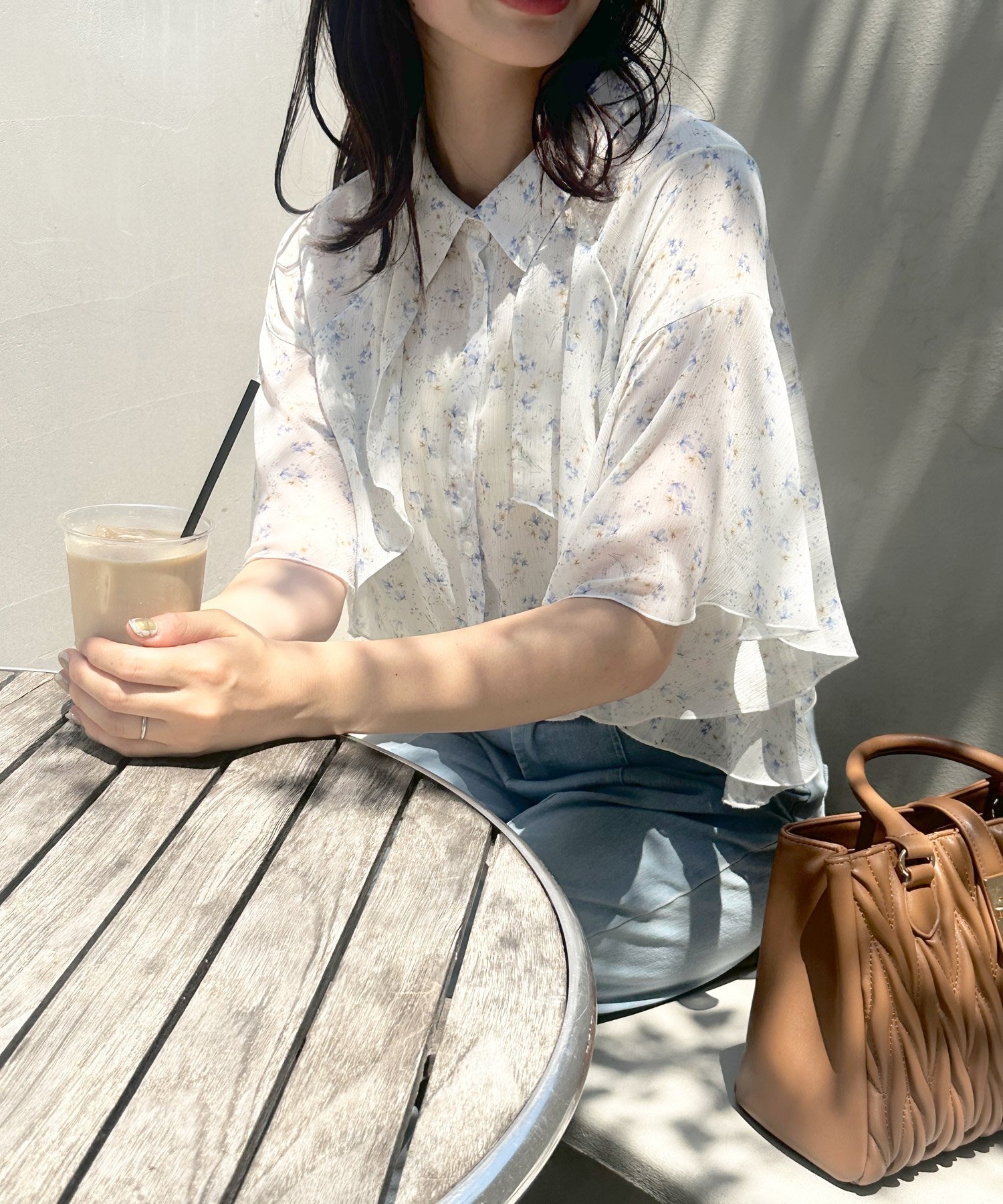 【マジェスティック レゴン/MAJESTIC LEGON】のシアーケープブラウス インテリア・キッズ・メンズ・レディースファッション・服の通販 founy(ファニー) 　ファッション　Fashion　レディースファッション　Ladies' Fashion Online　トップス・カットソー　Tops/Tshirt　シャツ/ブラウス　Shirts/Blouses　エレガント 上品　Elegant　スリーブ　Sleeve　ダウン　Down　トレンド　Trend　フレア　Flare　ミニスカート　Mini Skirt　ロング　Long　再入荷　Restock/Back In Stock/Re Arrival　おすすめ　Recommend　オフ/柄|ID: prp329100004547614 ipo3291000000032628187