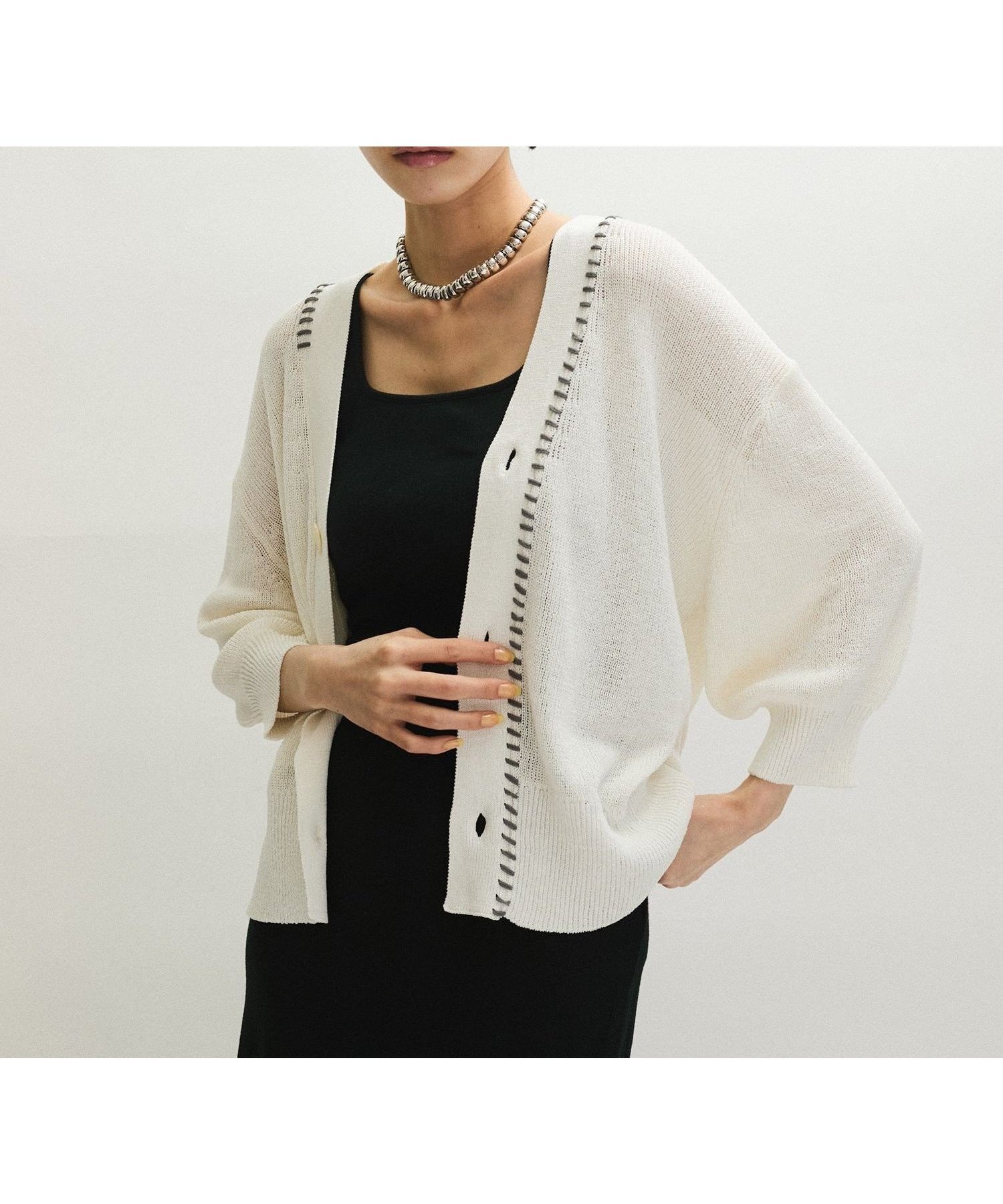 【アダム エ ロペ/ADAM ET ROPE'】のペーパーシルクMIXカーディガン インテリア・キッズ・メンズ・レディースファッション・服の通販 founy(ファニー) 　ファッション　Fashion　レディースファッション　Fashion for Women　トップス・カットソー　Cut & Sew Tops　カーディガン・羽織り　Layered Style Cardigans　春　Spring　洗える　Machine Washable　カーディガン　Cardigan, Knitwear　シルク　Silk, 100% Silk　スラックス　Slacks, Dress Pants　スリーブ　Sleeve, Long Sleeve / Short Sleeve　ターコイズ　Turquoise, Blue-Green　デニム　Denim, Jeans Material　ハンド　Hand, Handmade　ハーフ　Half, Half-Length　ペーパー　Paper, Kraft Paper　ポケット　Pocket, Pocket Detail　リラックス　Relax, Relaxed Fit　ワイド　Wide, Wide Fit　S/S・春夏　SS, Spring/Summer, Warm Season　夏　Summer　2025年　2025　2025春夏・S/S　Spring/Summer 2025 SS25　ホワイト(10)|ID: prp329100004547657 ipo3291000000032724362