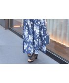 【アクシーズファム/axes femme】のグラデーションローズ柄ワンピース 紺|ID: prp329100004547984 ipo3291000000032140260