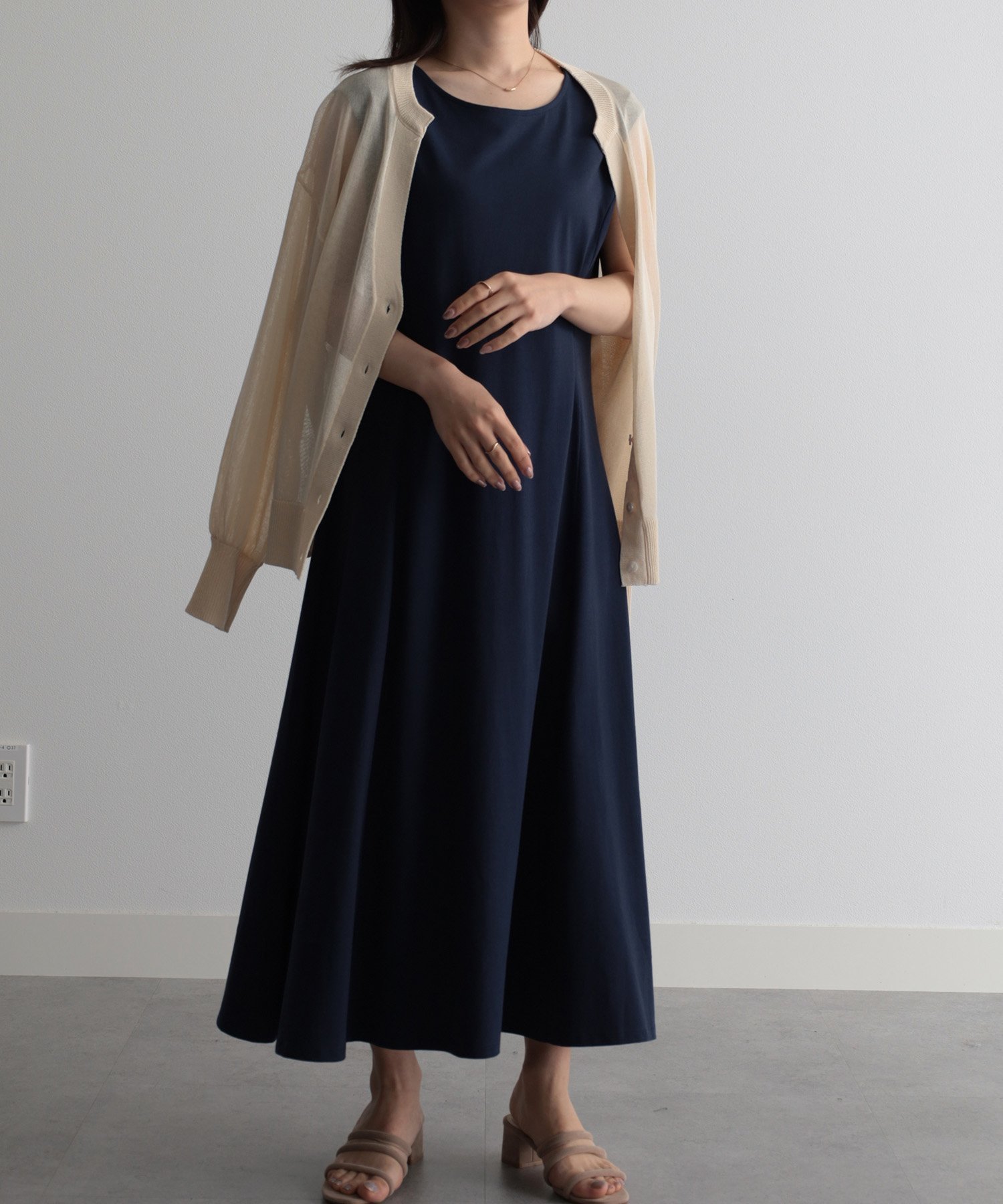 【ラナン/Ranan】の綿100%フレアーロングワンピース(115cm) インテリア・キッズ・メンズ・レディースファッション・服の通販 founy(ファニー) 　ファッション　Fashion　レディースファッション　Ladies' Fashion Online　ワンピース　Dress　なめらか　Smooth　シンプル　Simple　ノースリーブ　No Sleeve　フィット　Fit　ロング　Long　エレガント 上品　Elegant　吸水　Water Absorption　夏　Summer　洗える　Washable　NE|ID: prp329100004548007 ipo3291000000032589669