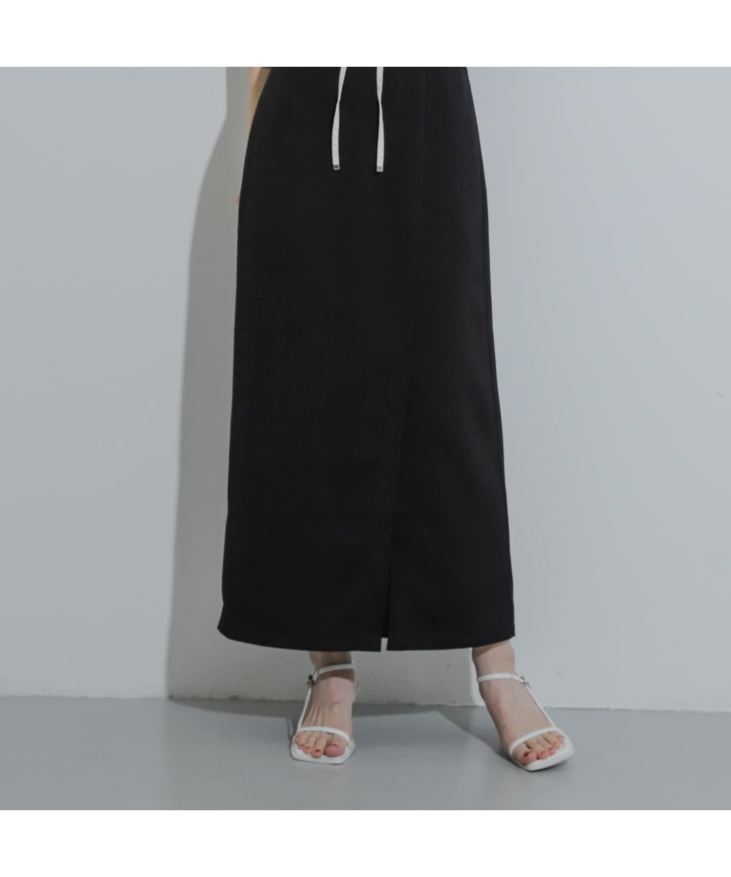【センスオブプレイス/SENSE OF PLACE by URBAN RESEARCH】のドロストデザインタイトスカート インテリア・キッズ・メンズ・レディースファッション・服の通販 founy(ファニー) 　ファッション　Fashion　レディースファッション　Ladies' Fashion Online　スカート　Skirt　2024年　2024　2024春夏・S/S　Ss,Spring/Summer,2024　トレンド　Trend　マニッシュ　Mannish　ワンポイント　One Point　夏　Summer　S/S・春夏　Ss・Spring/Summer　BLACK|ID: prp329100004548177 ipo3291000000032637244