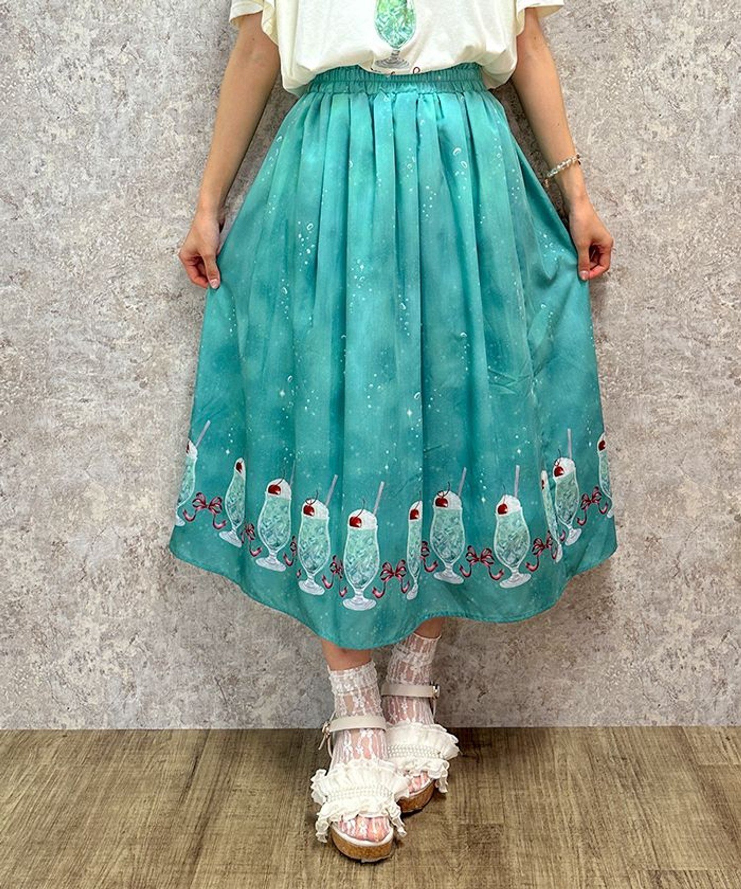 【アクシーズファム/axes femme】のクリームソーダ柄スカート インテリア・キッズ・メンズ・レディースファッション・服の通販 founy(ファニー) 　ファッション　Fashion　レディースファッション　WOMEN　スカート　Skirt　おすすめ　Recommend　プリント　Print　モチーフ　Motif　グリーン|ID: prp329100004548245 ipo3291000000032291346