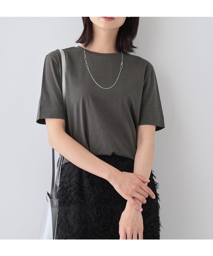 【インディヴィ/INDIVI】の【洗える】シンプルきれいめ無地Tシャツ インテリア・キッズ・メンズ・レディースファッション・服の通販 founy(ファニー) 　ファッション　Fashion　レディースファッション　WOMEN　トップス・カットソー　Tops/Tshirt　シャツ/ブラウス　Shirts/Blouses　ロング / Tシャツ　T-Shirts　おすすめ　Recommend　インナー　Inner　コンパクト　Compact　シンプル　Simple　ジャケット　Jacket　ジャージ　Jersey　ラウンド　Round　春　Spring　洗える　Washable　無地　Plain Color　チャコールグレー|ID: prp329100004548426 ipo3291000000032143608