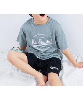 【デビロック/devirock / KIDS】の【普段着でもルームウェアでも】デビラボROOM速乾サラっとストレッチメッシュパジャマ 25SS 人気、トレンドファッション・服の通販 founy(ファニー) ファッション Fashion キッズファッション KIDS ストレッチ Stretch パジャマ Pajamas プリント Print メッシュ Mesh 2025年 2025 2025春夏・S/S Ss,Spring/Summer,2025 |ID:prp329100004548599